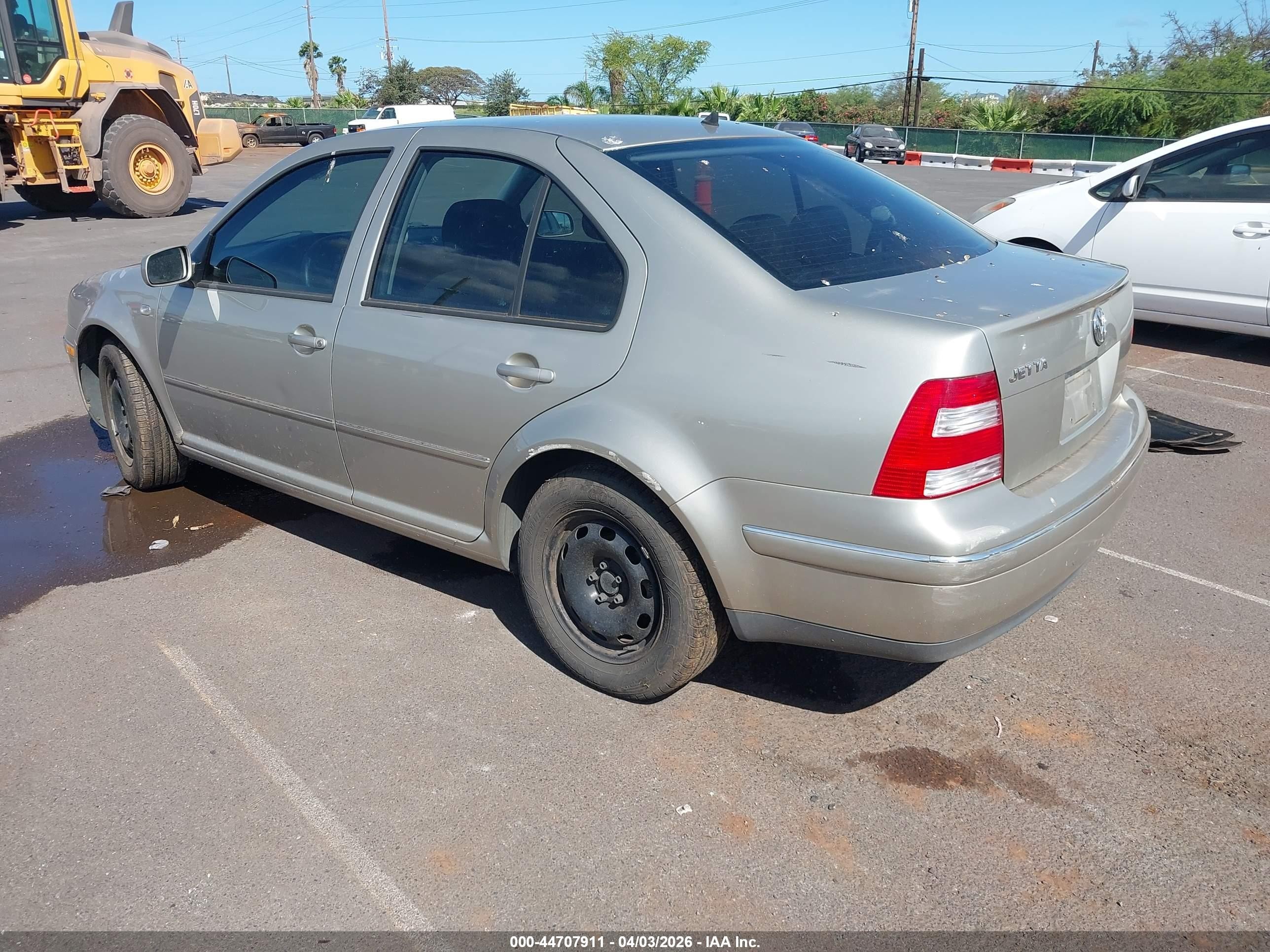 2004 Volkswagen Jetta Gl Beige vin: 3VWRK69M34M032046