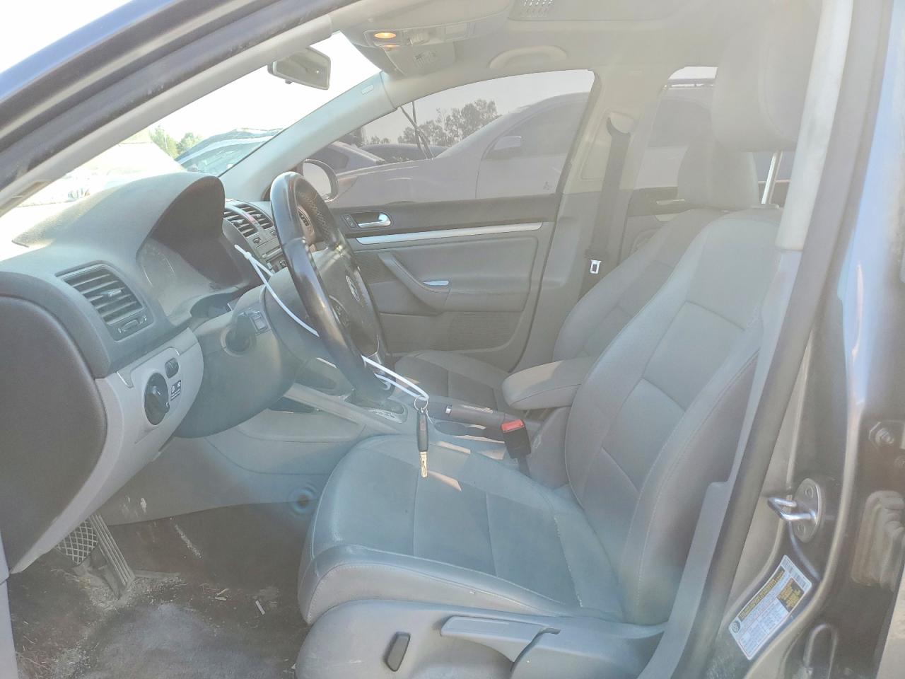 2009 Volkswagen Jetta Tdi Серебряный vin: 3VWRL71K19M151122