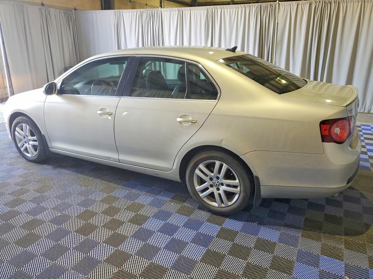 2010 Volkswagen Jetta Tdi Silver vin: 3VWRL7AJ0AM171292
