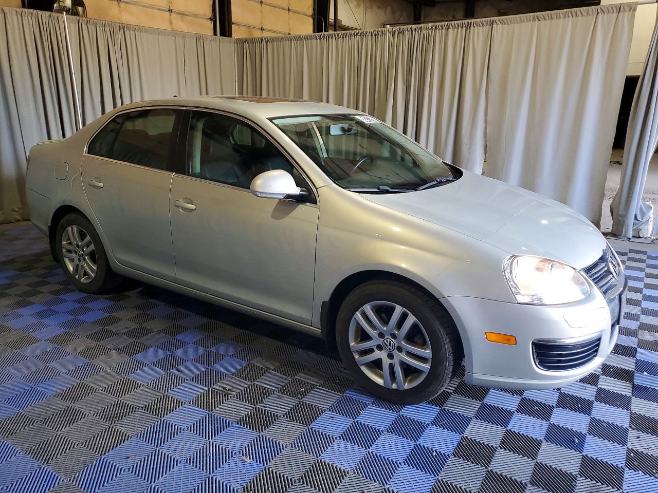 2010 Volkswagen Jetta Tdi Silver vin: 3VWRL7AJ0AM171292