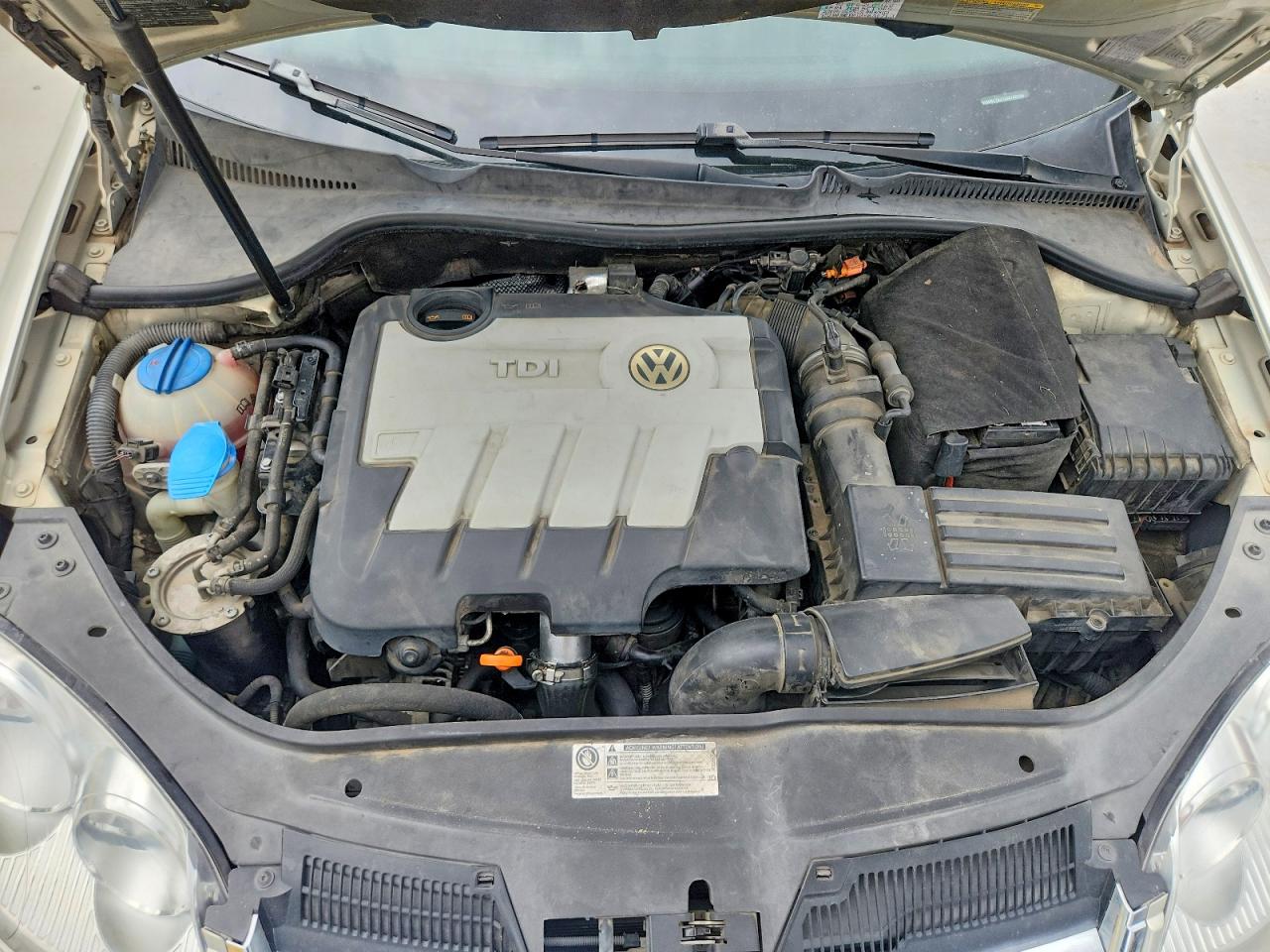 2010 Volkswagen Jetta Tdi Silver vin: 3VWRL7AJ1AM180096