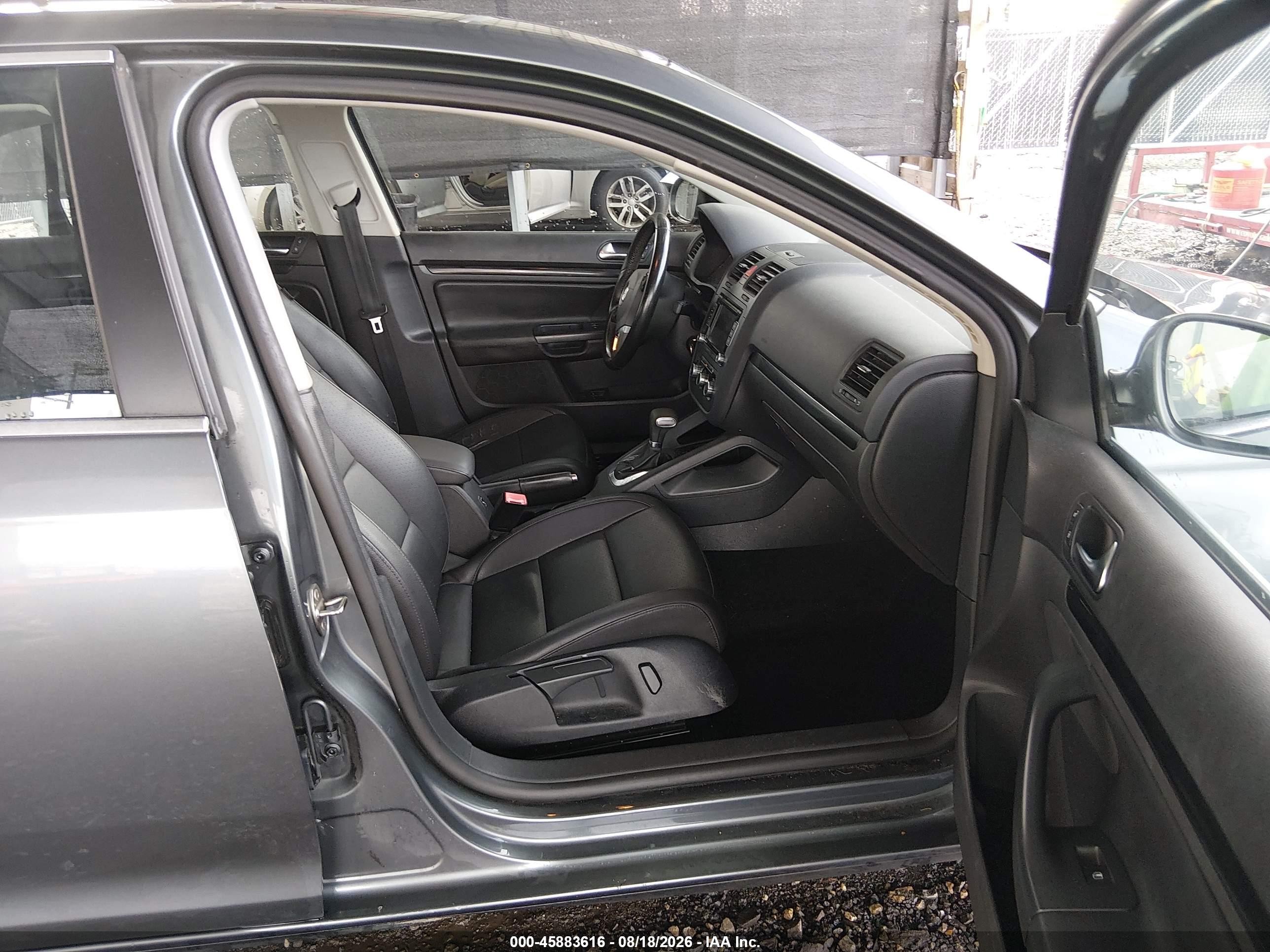 2010 Volkswagen Jetta Tdi Gray vin: 3VWRL7AJ1AM181300