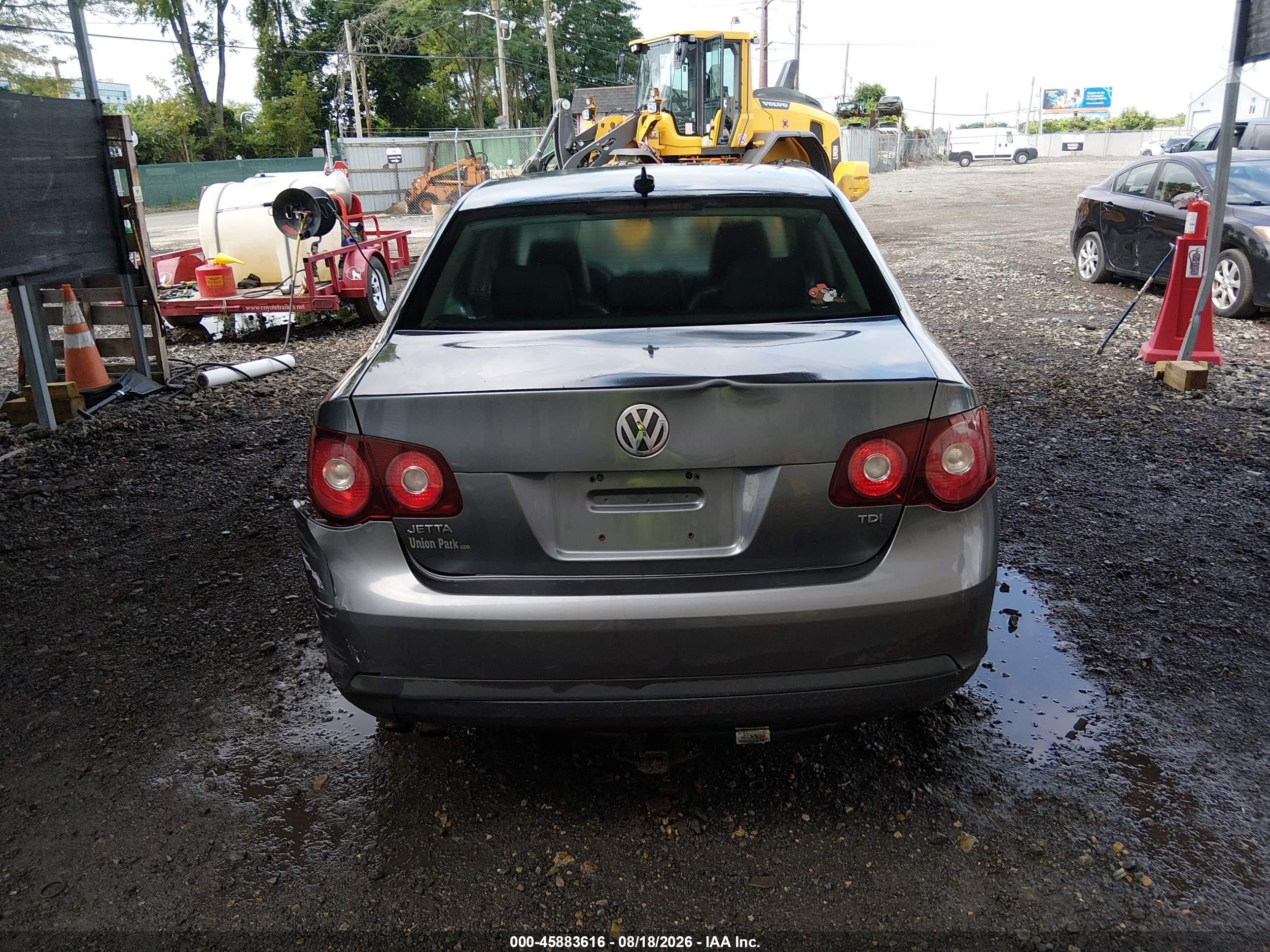 2010 Volkswagen Jetta Tdi Gray vin: 3VWRL7AJ1AM181300