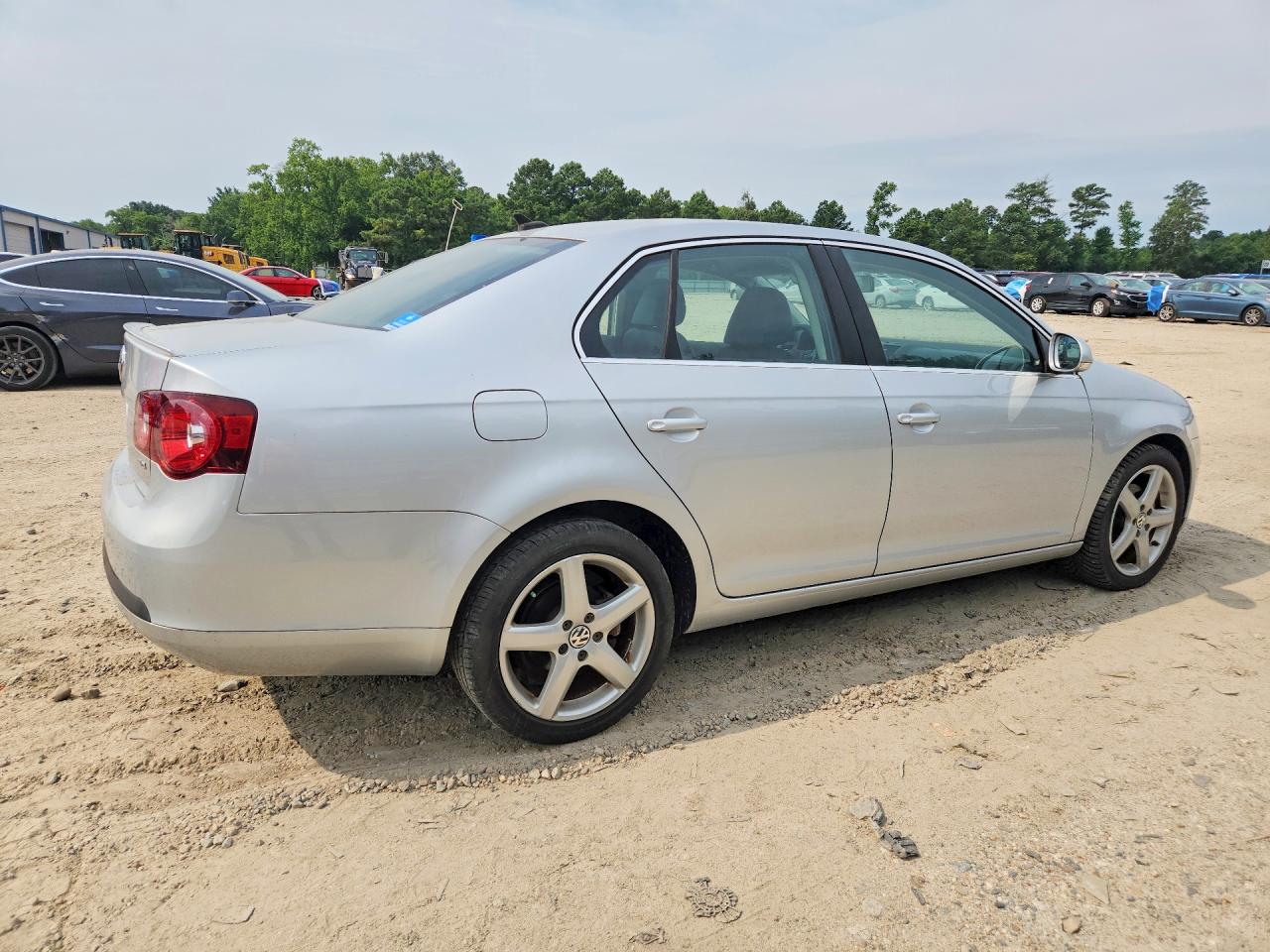 2010 Volkswagen Jetta Tdi Серебряный vin: 3VWRL7AJ5AM043811