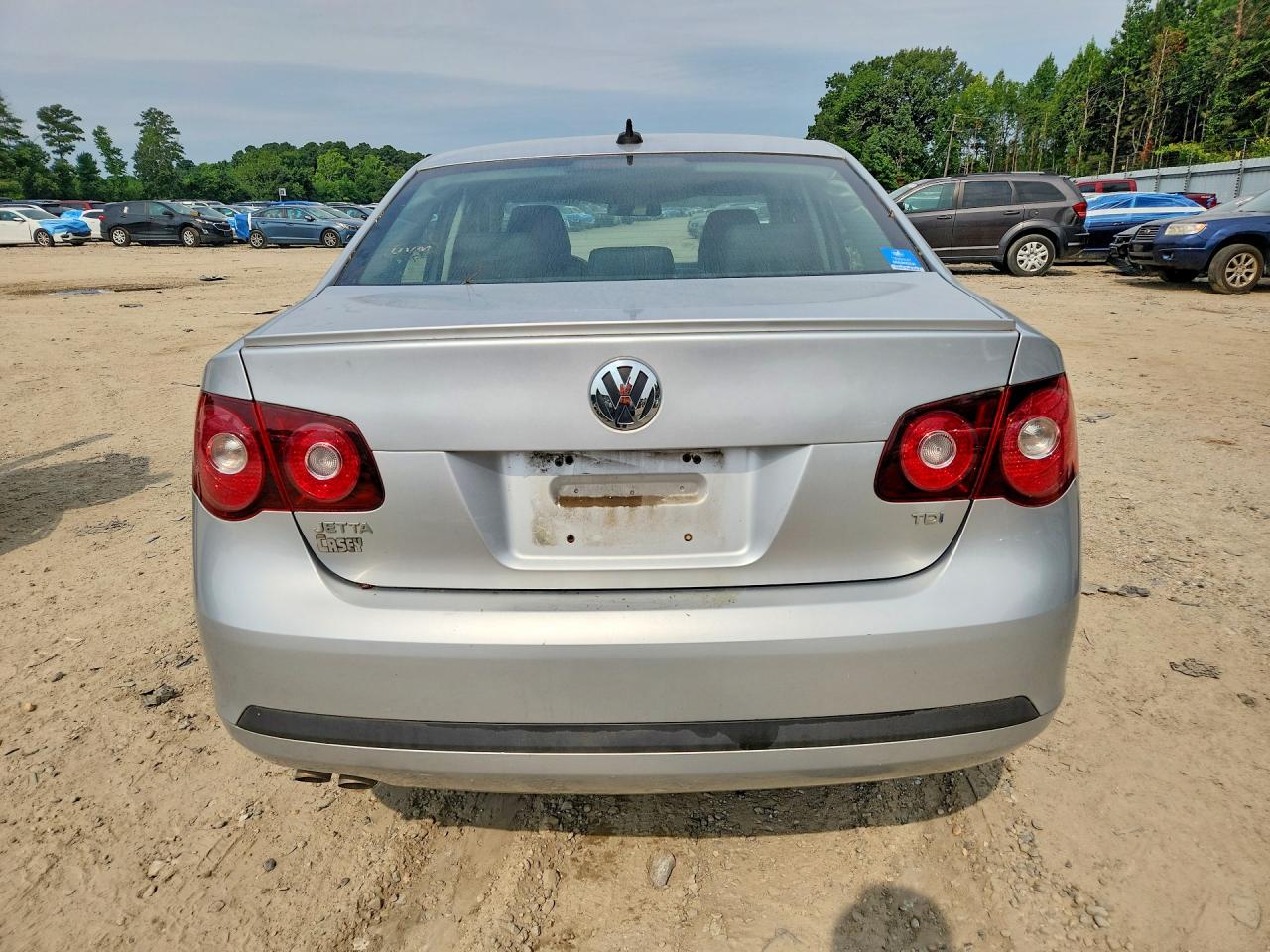 2010 Volkswagen Jetta Tdi Серебряный vin: 3VWRL7AJ5AM043811