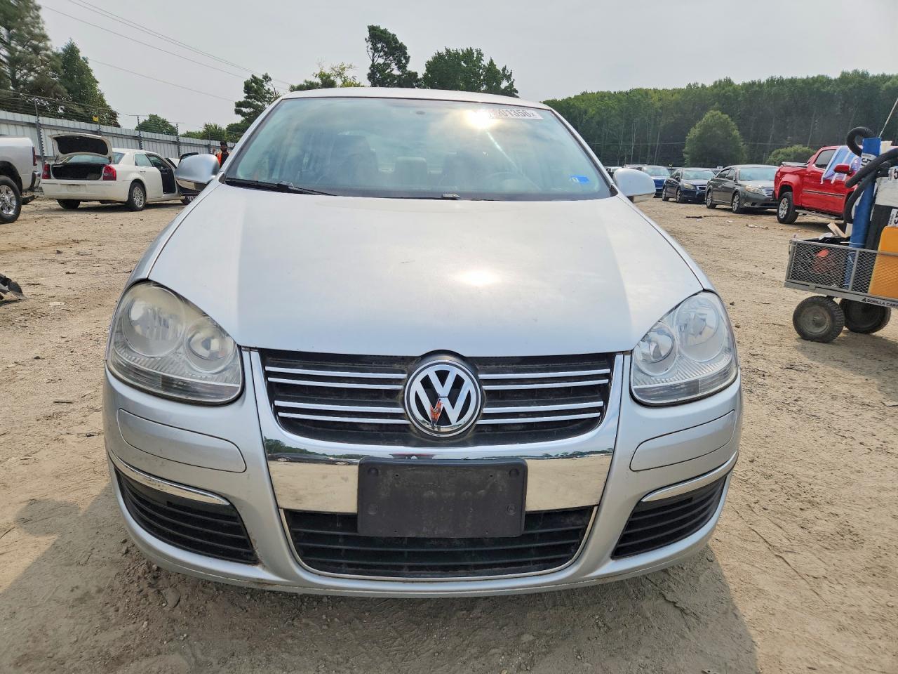 2010 Volkswagen Jetta Tdi Серебряный vin: 3VWRL7AJ5AM043811