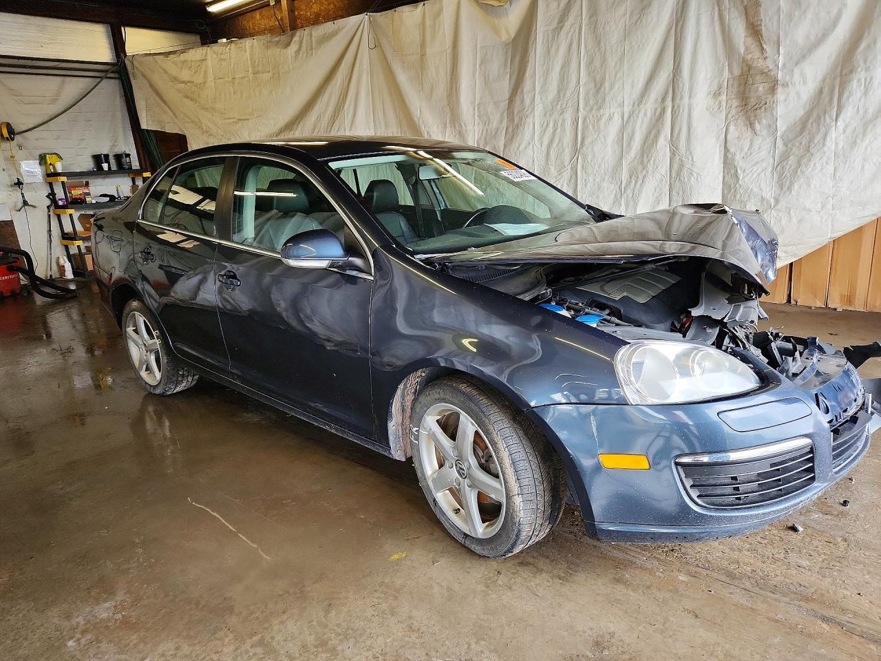 2010 Volkswagen Jetta Tdi Blue vin: 3VWRL7AJ8AM093117