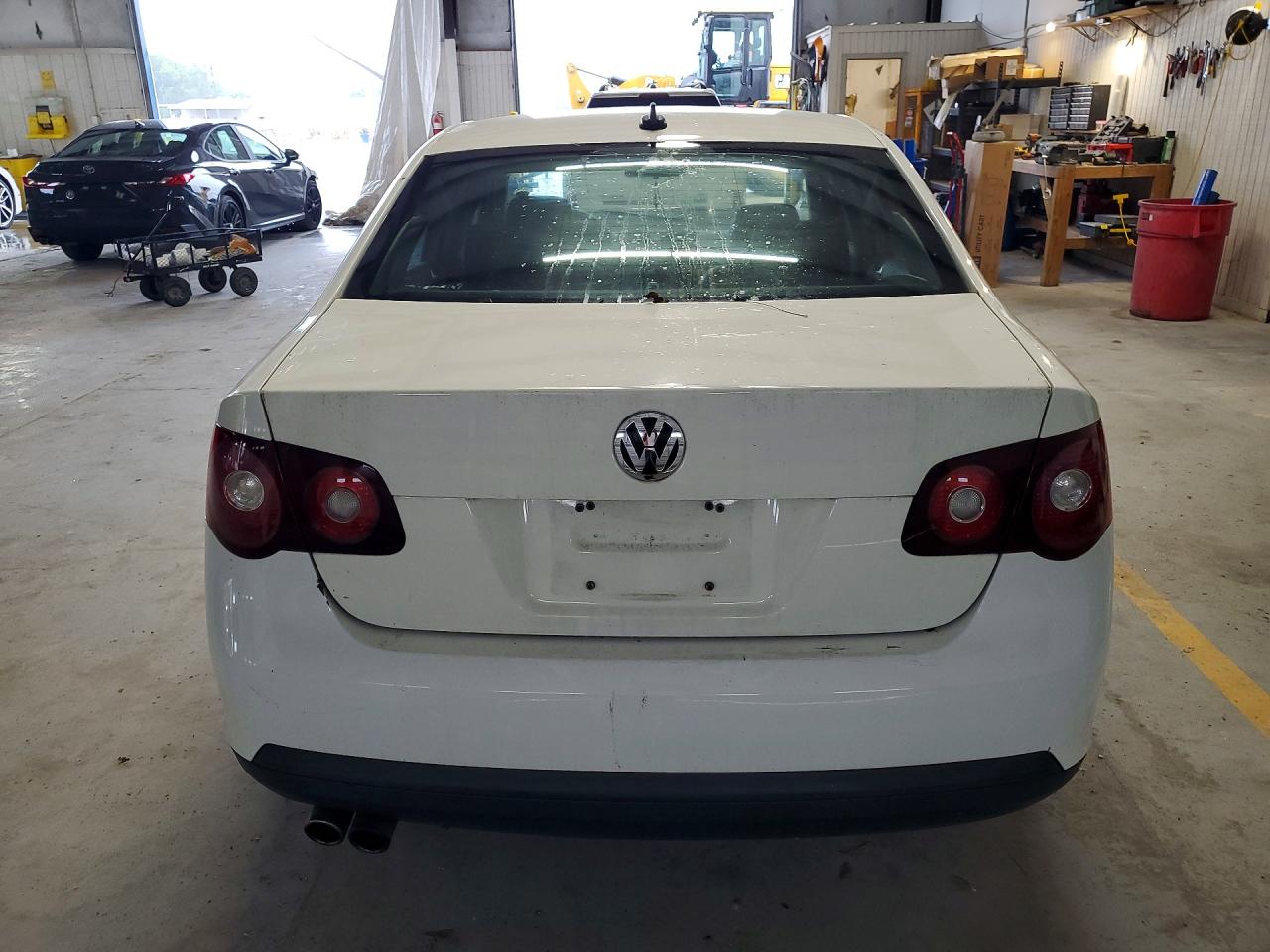 2008 Volkswagen Jetta Se White vin: 3VWRM71K08M107169