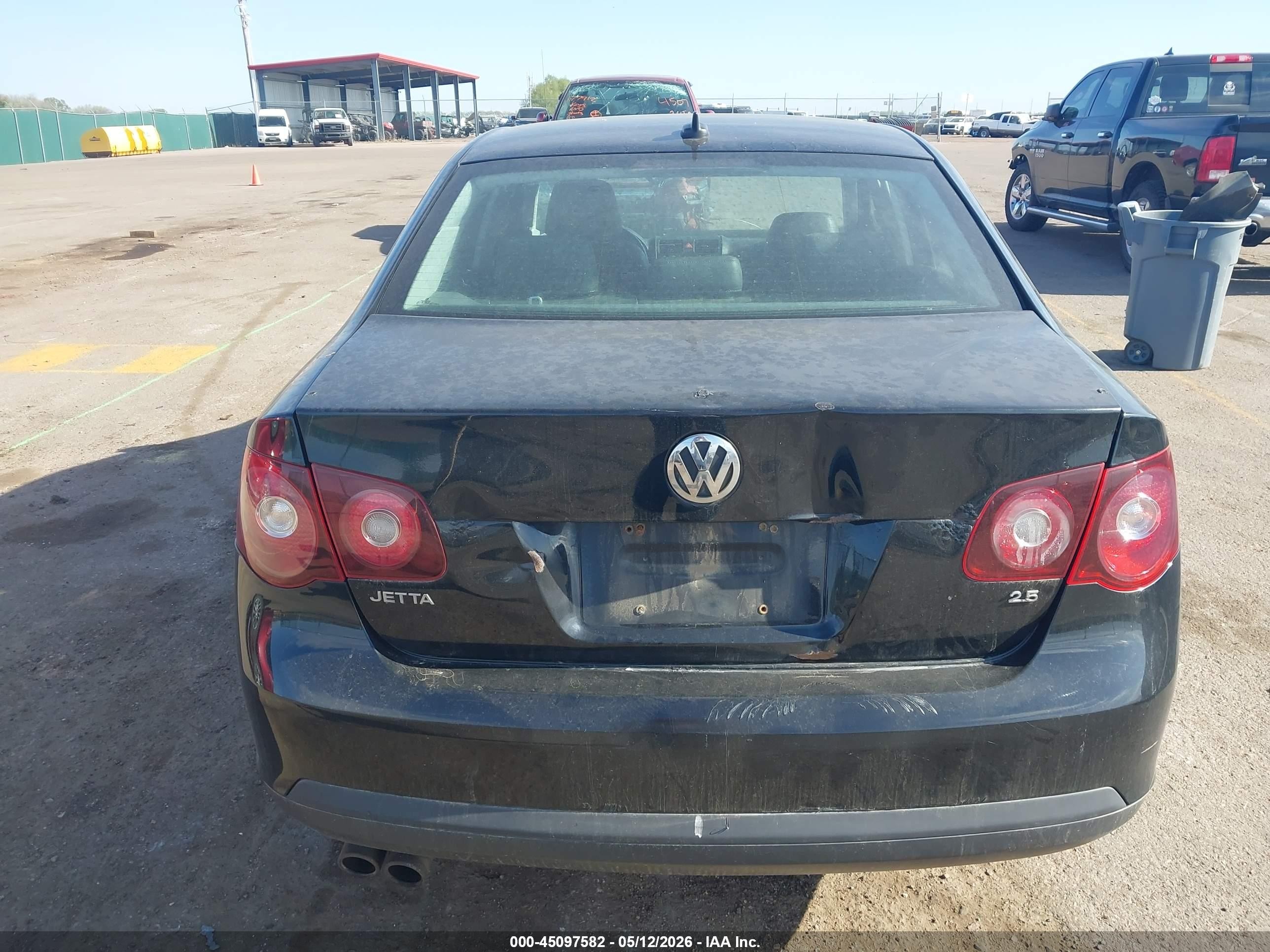 2008 Volkswagen Jetta Se/sel Black vin: 3VWRM71K08M114381