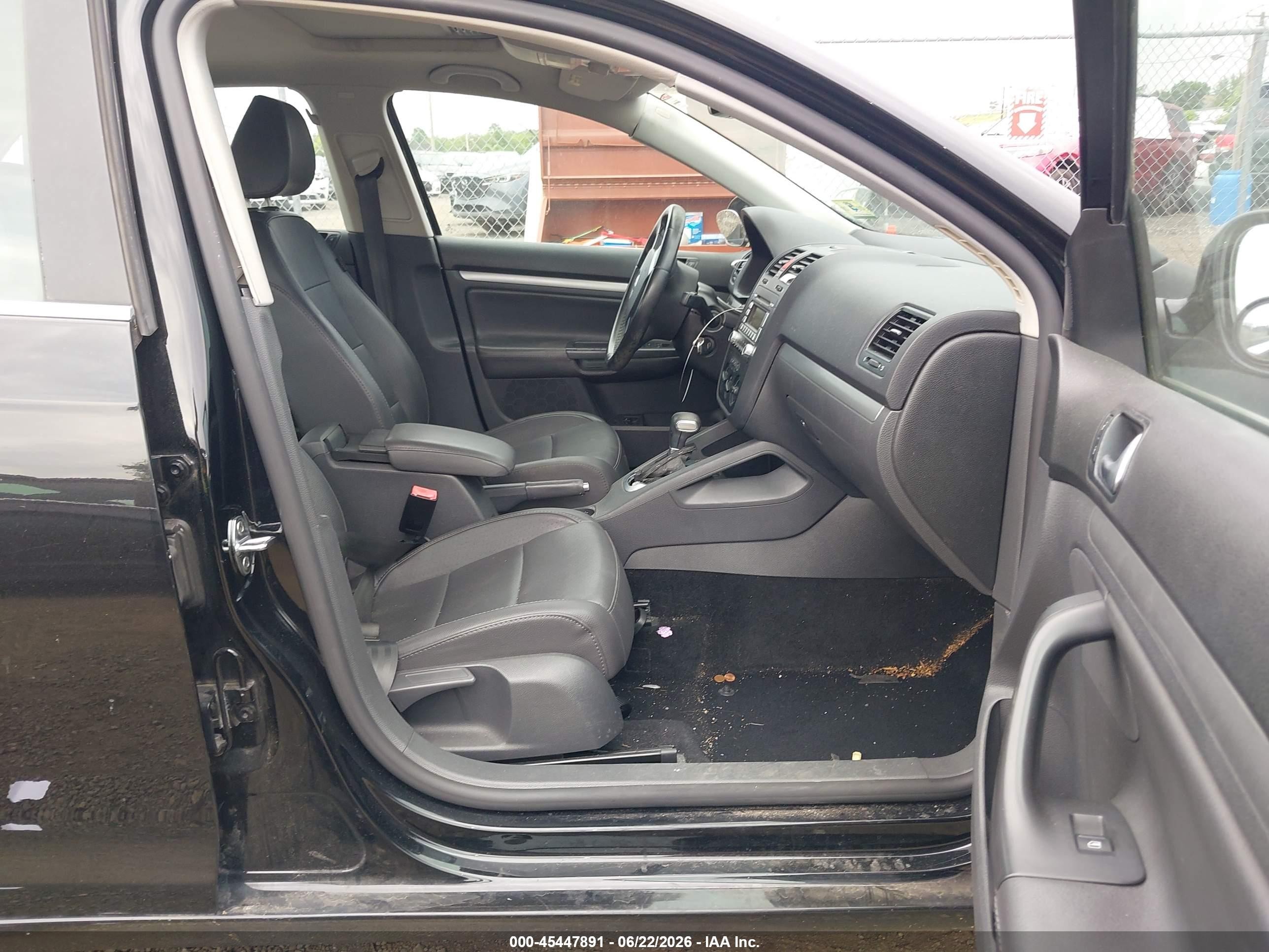 2009 Volkswagen Jetta Se Black vin: 3VWRM71K09M025170