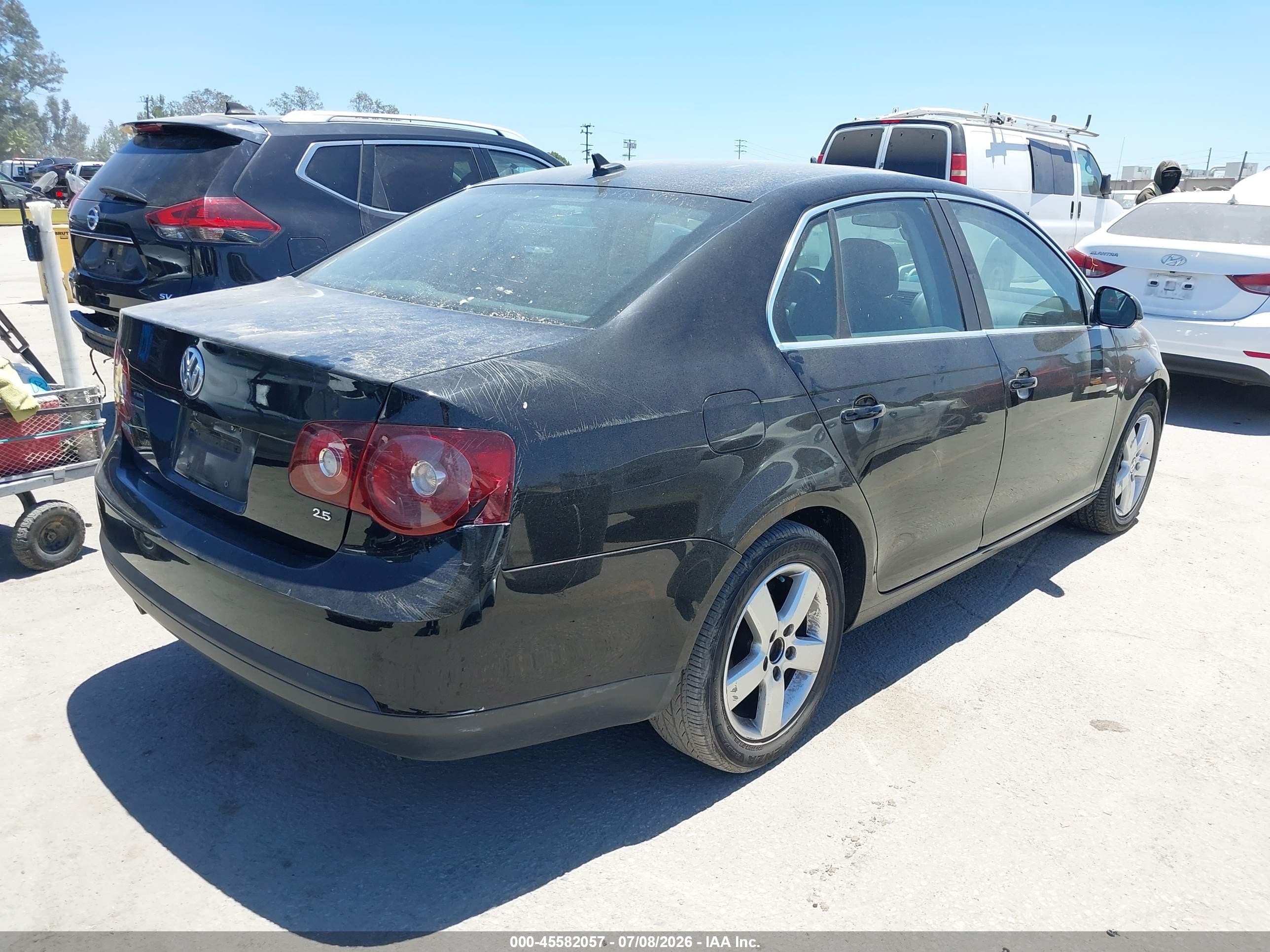 2008 Volkswagen Jetta Se Черный vin: 3VWRM71K18M058340