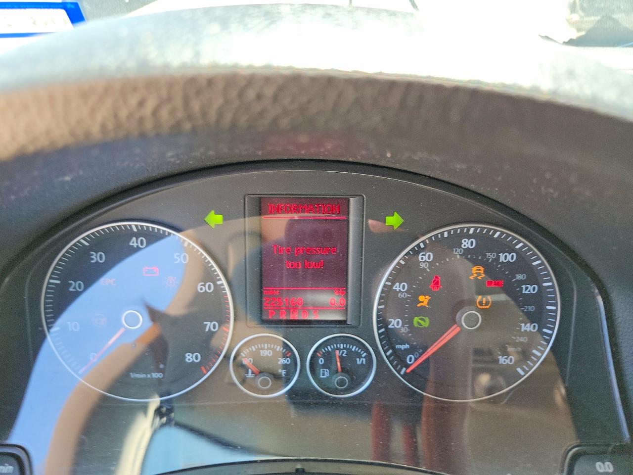 2008 Volkswagen Jetta Se Black vin: 3VWRM71K18M094948