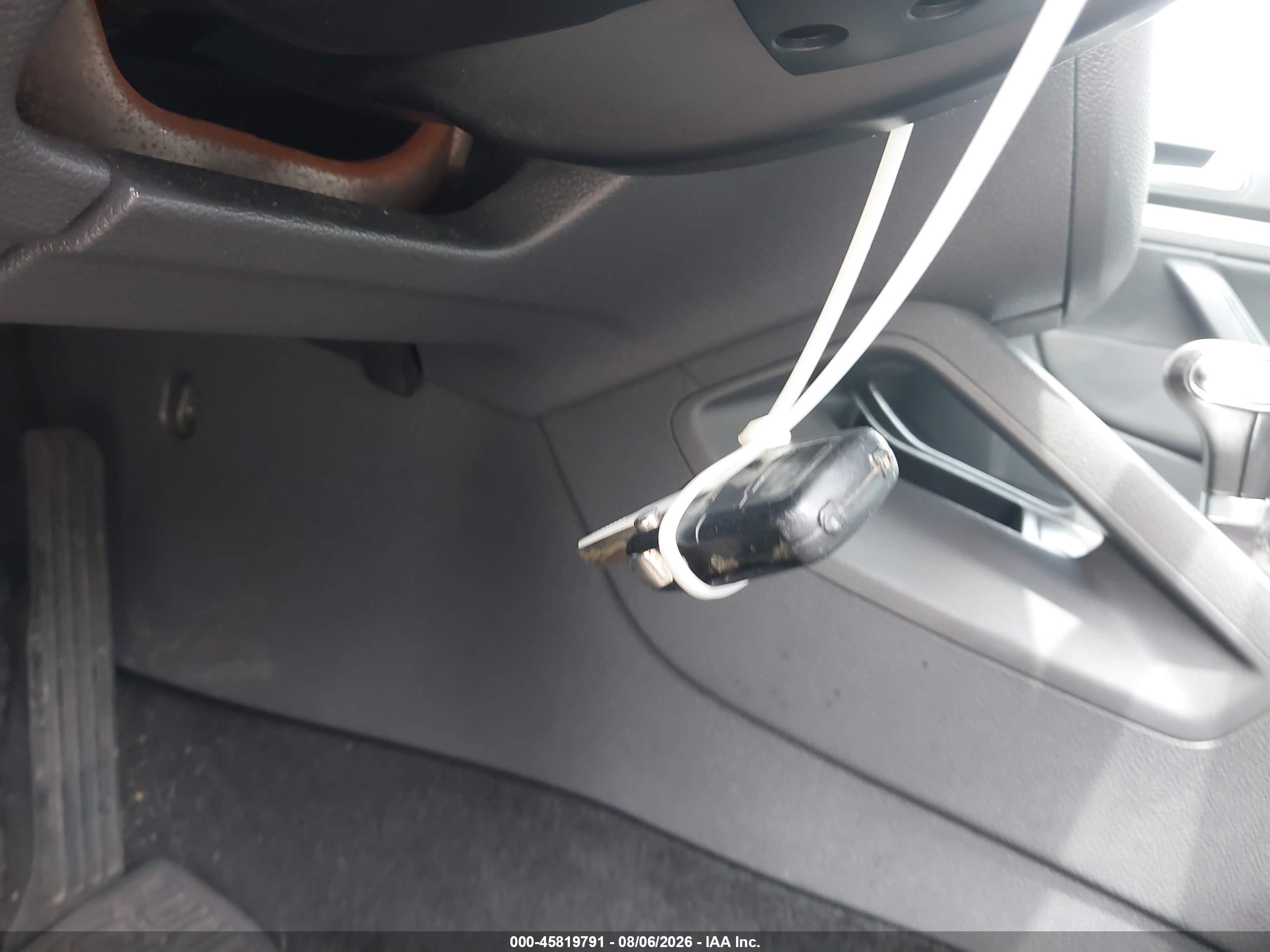 2008 Volkswagen Jetta Se White vin: 3VWRM71K18M098109