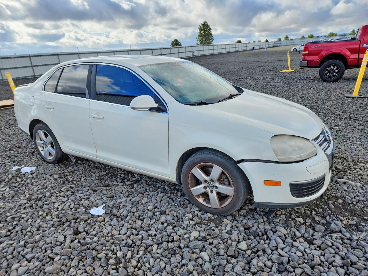 2008 Volkswagen Jetta Se White vin: 3VWRM71K28M071601