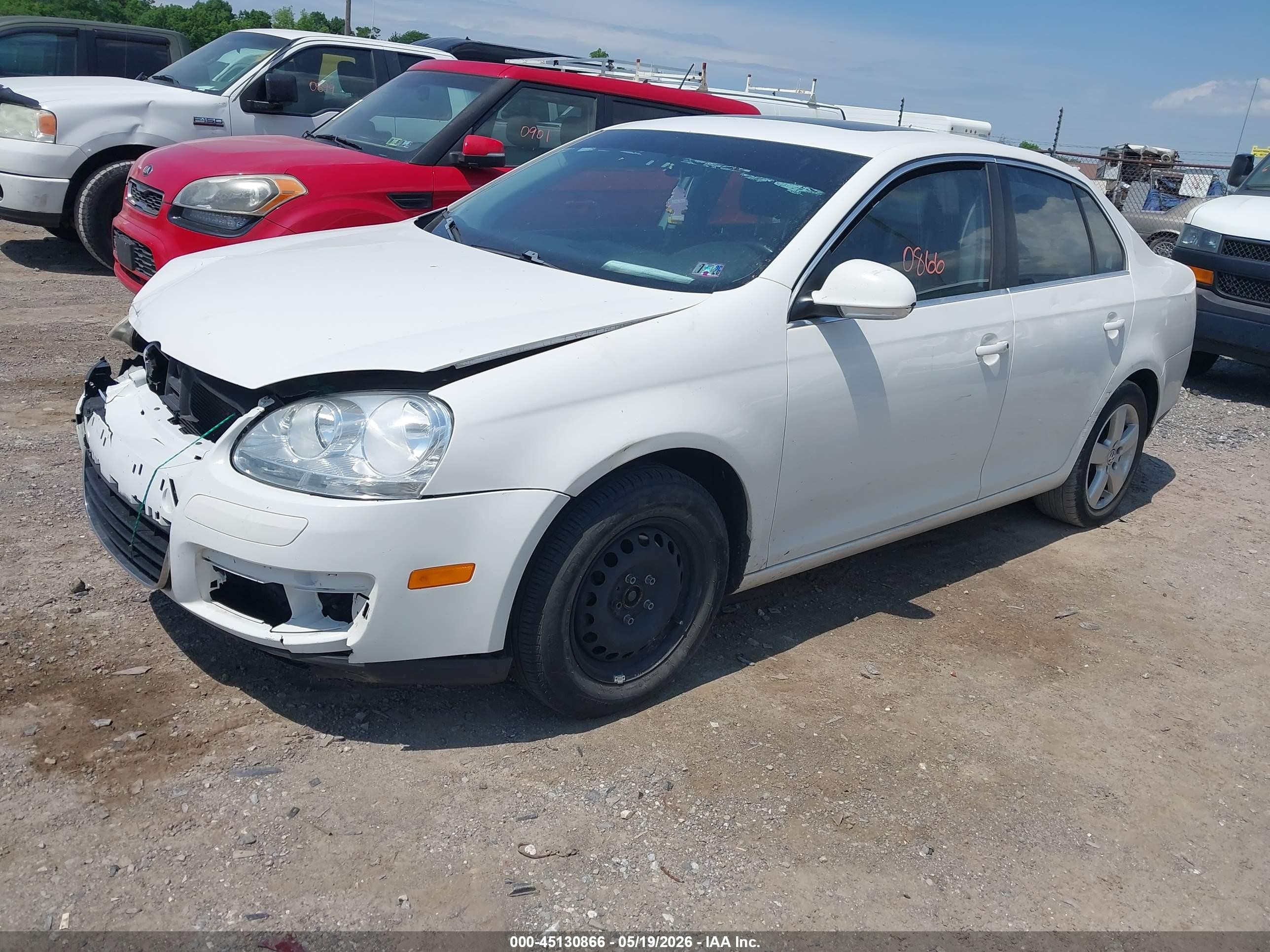 2009 Volkswagen Jetta Se/sel Белый vin: 3VWRM71K29M071423