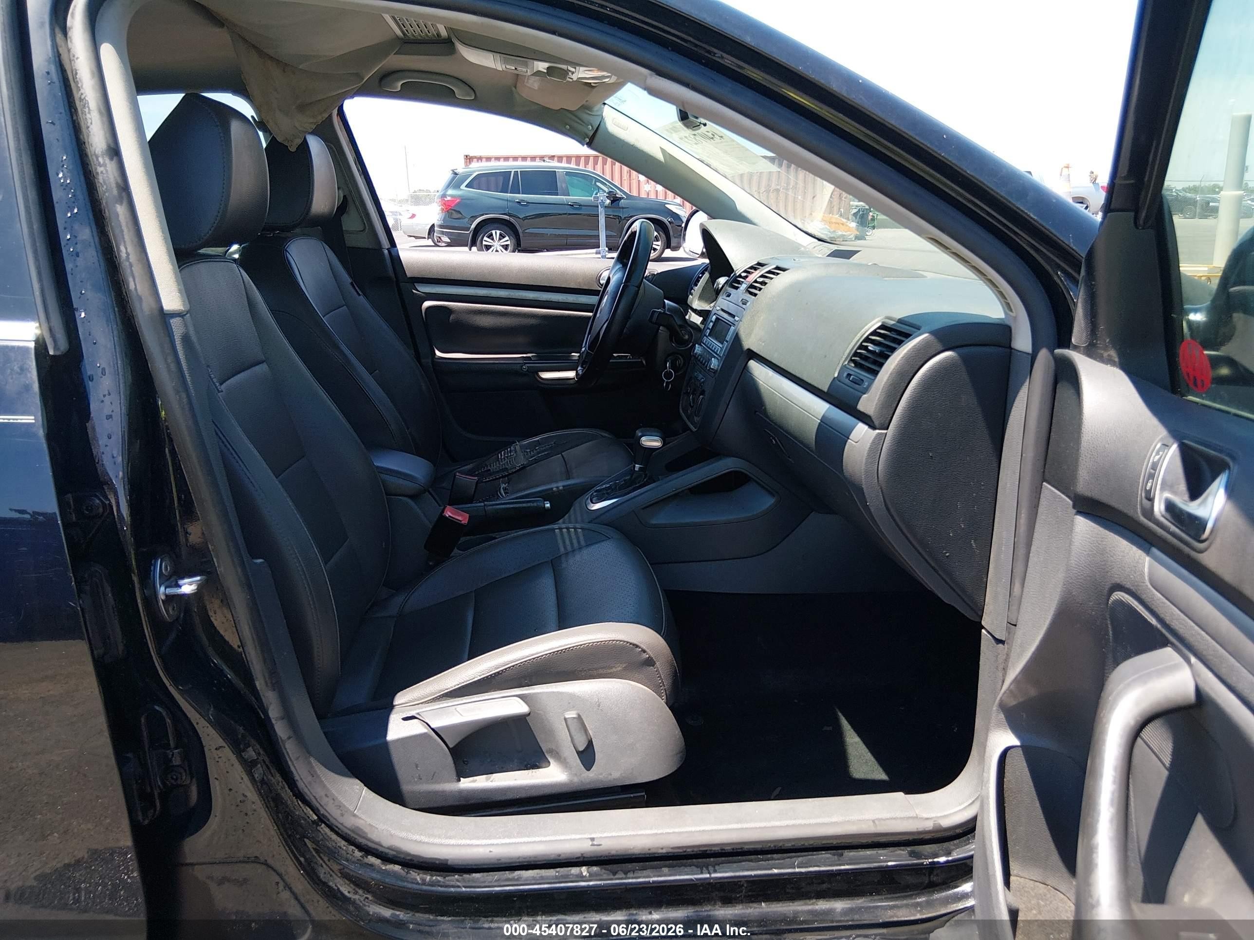 2009 Volkswagen Jetta Se Black vin: 3VWRM71K29M137470