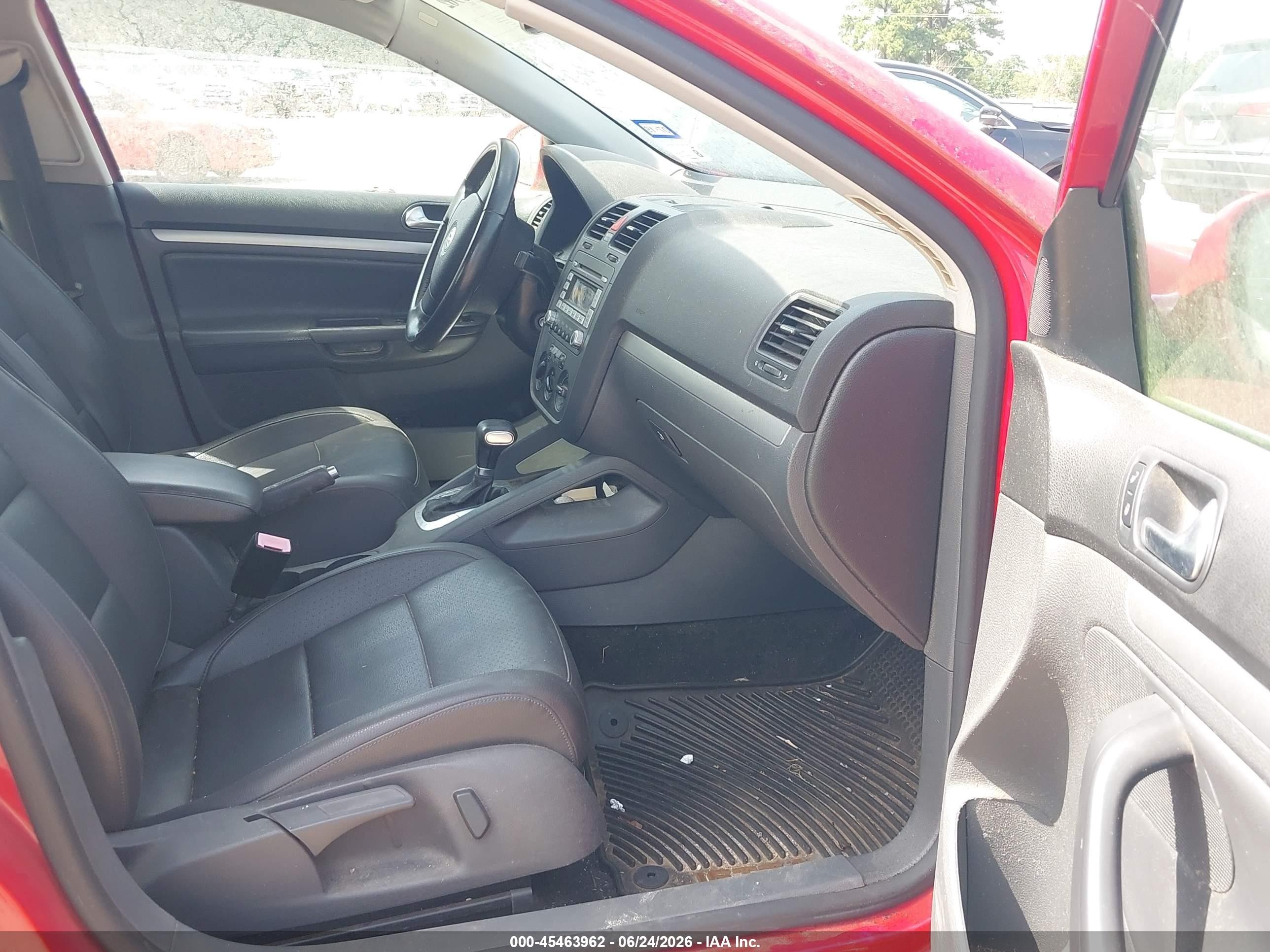 2009 Volkswagen Jetta Se Red vin: 3VWRM71K29M168783