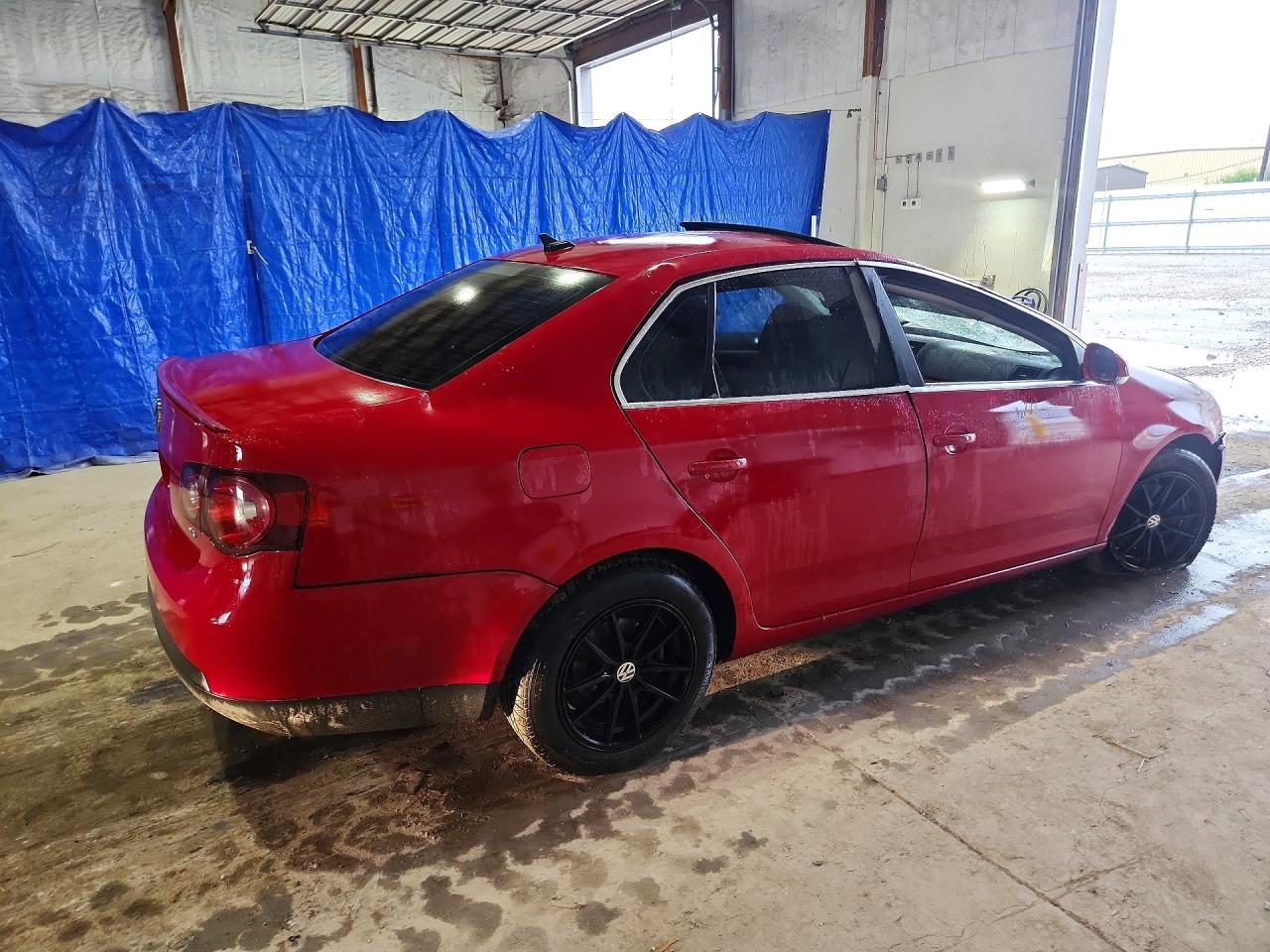 2008 Volkswagen Jetta Se/sel Красный vin: 3VWRM71K38M035030