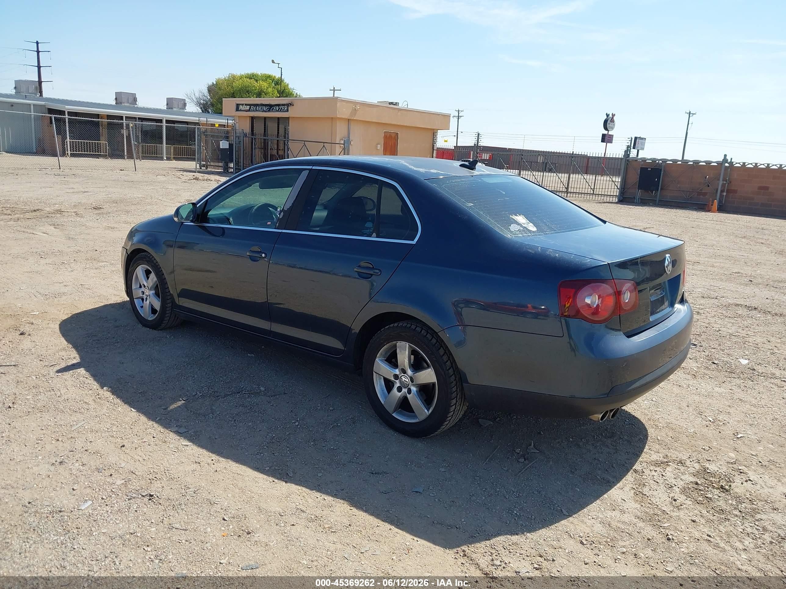 2008 Volkswagen Jetta Se/sel Blue vin: 3VWRM71K38M070425