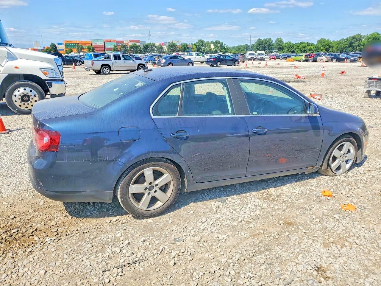 2008 Volkswagen Jetta Se Синий vin: 3VWRM71K38M088584