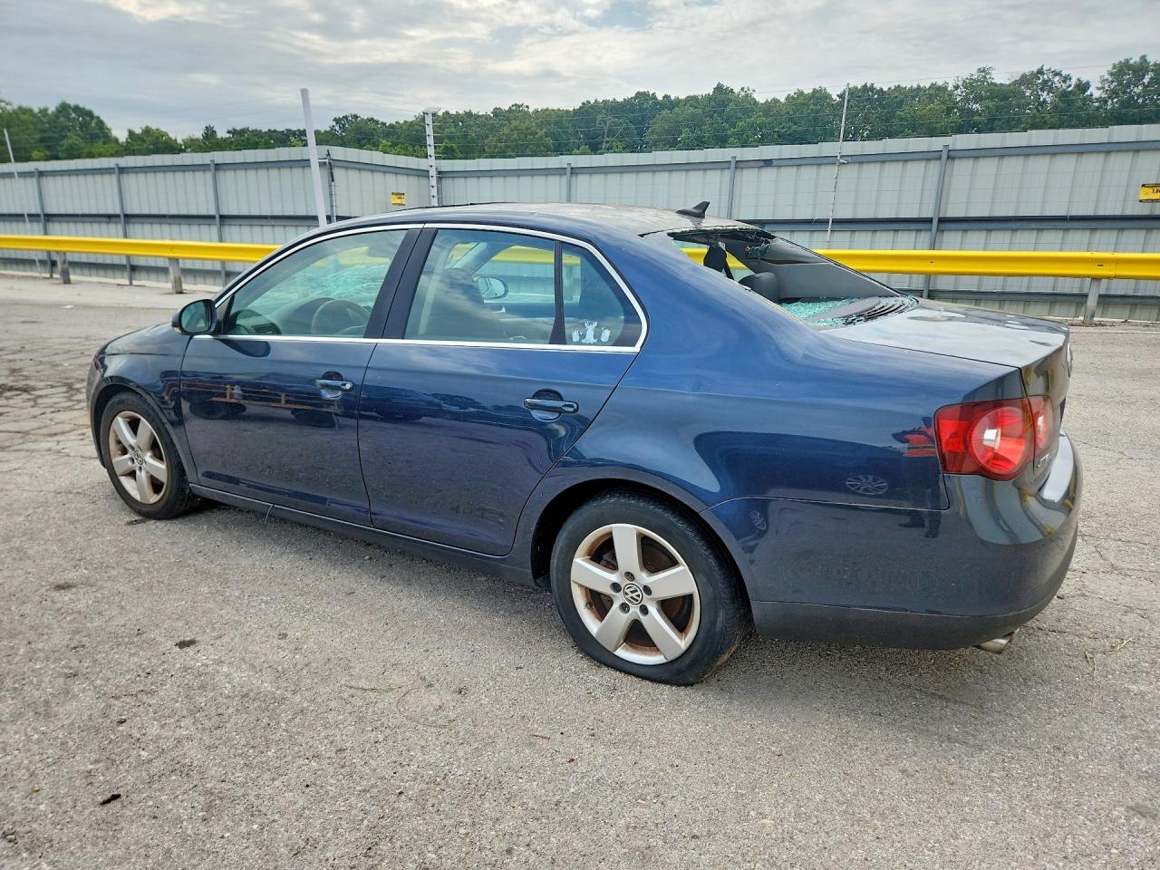 2008 Volkswagen Jetta Se Синий vin: 3VWRM71K38M106758