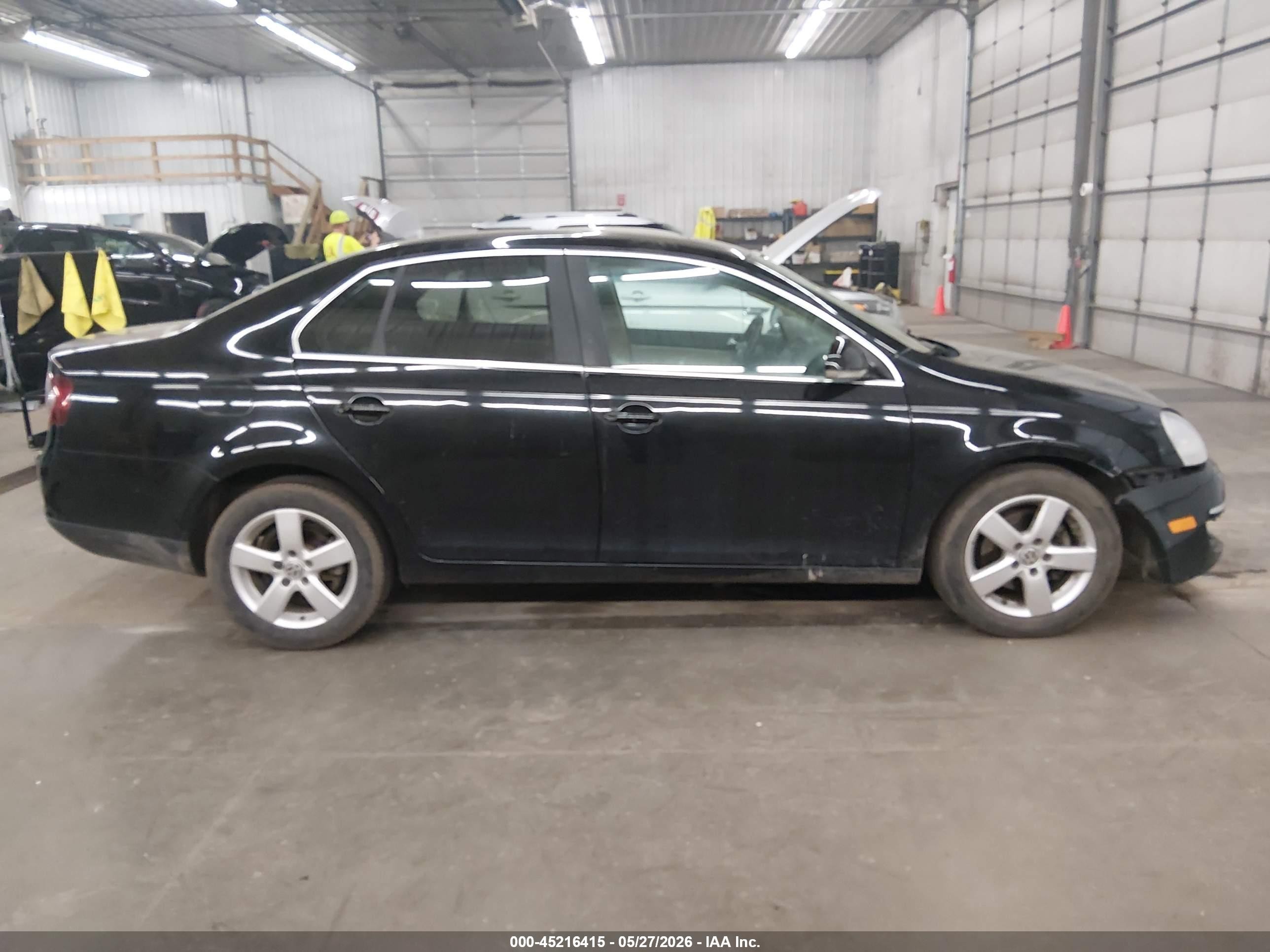 2008 Volkswagen Jetta Se Black vin: 3VWRM71K38M174171
