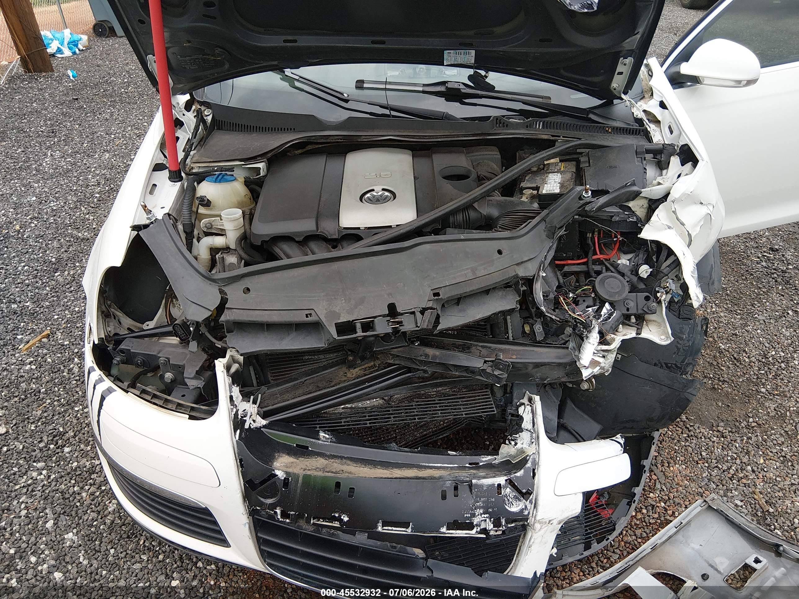 2009 Volkswagen Jetta Se/sel White vin: 3VWRM71K39M059040