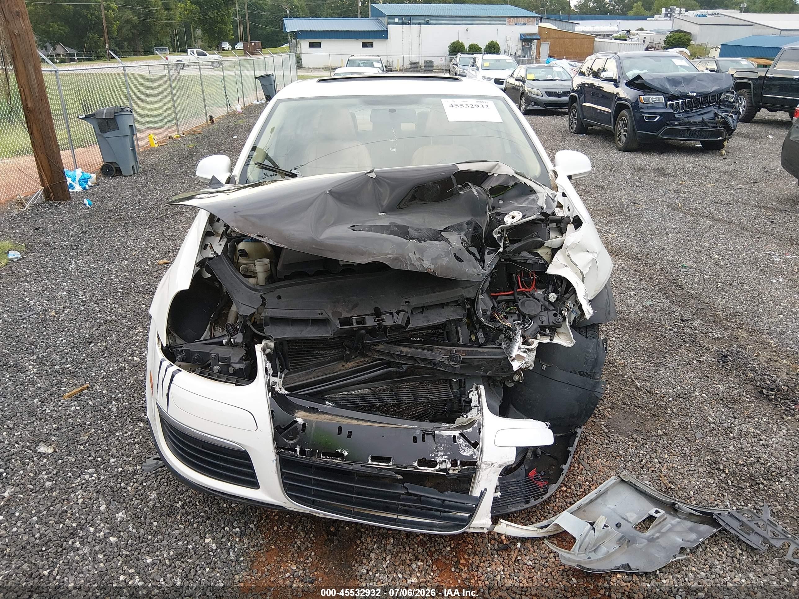 2009 Volkswagen Jetta Se/sel White vin: 3VWRM71K39M059040