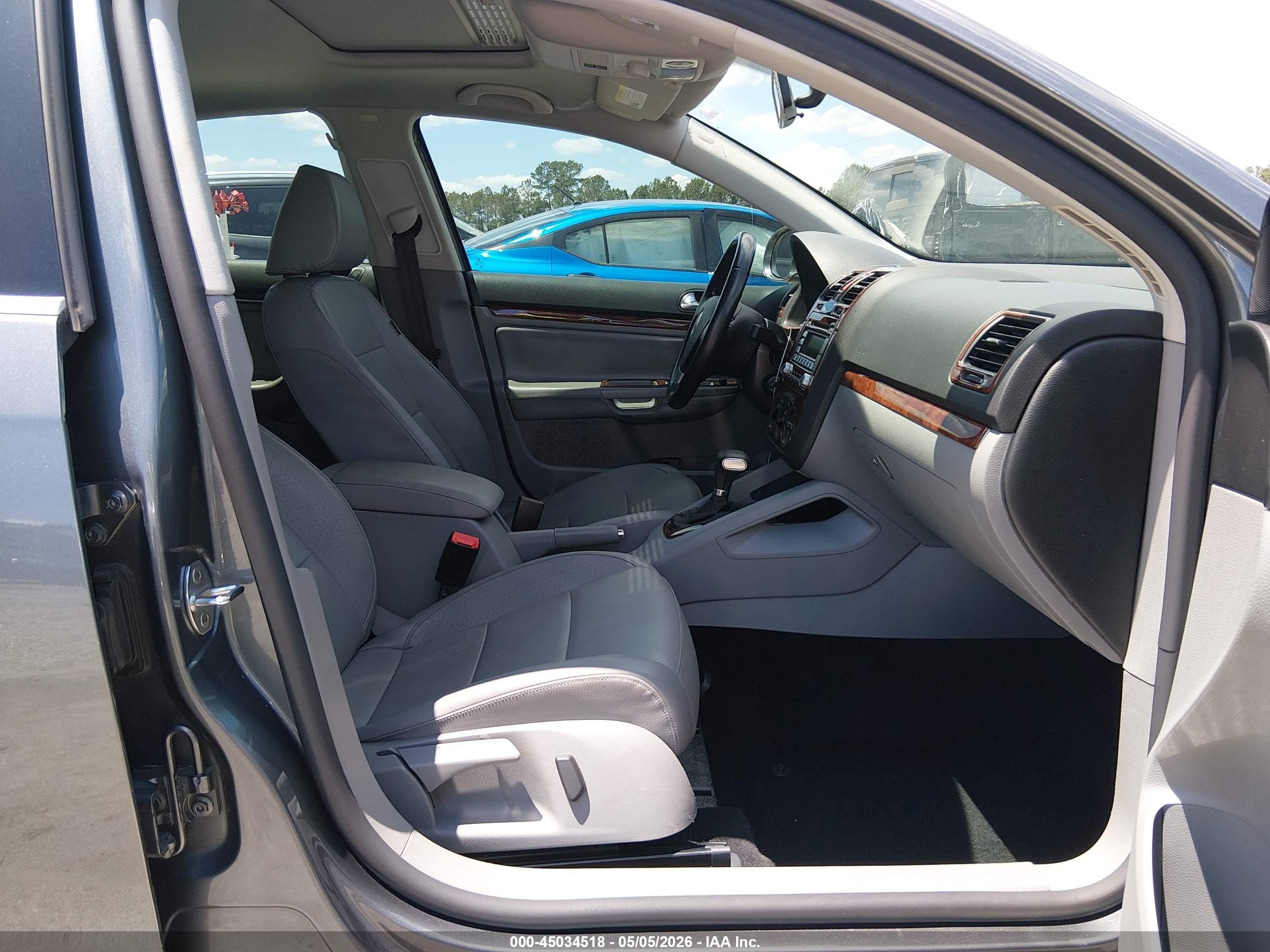 2009 Volkswagen Jetta Se Серый vin: 3VWRM71K39M178433