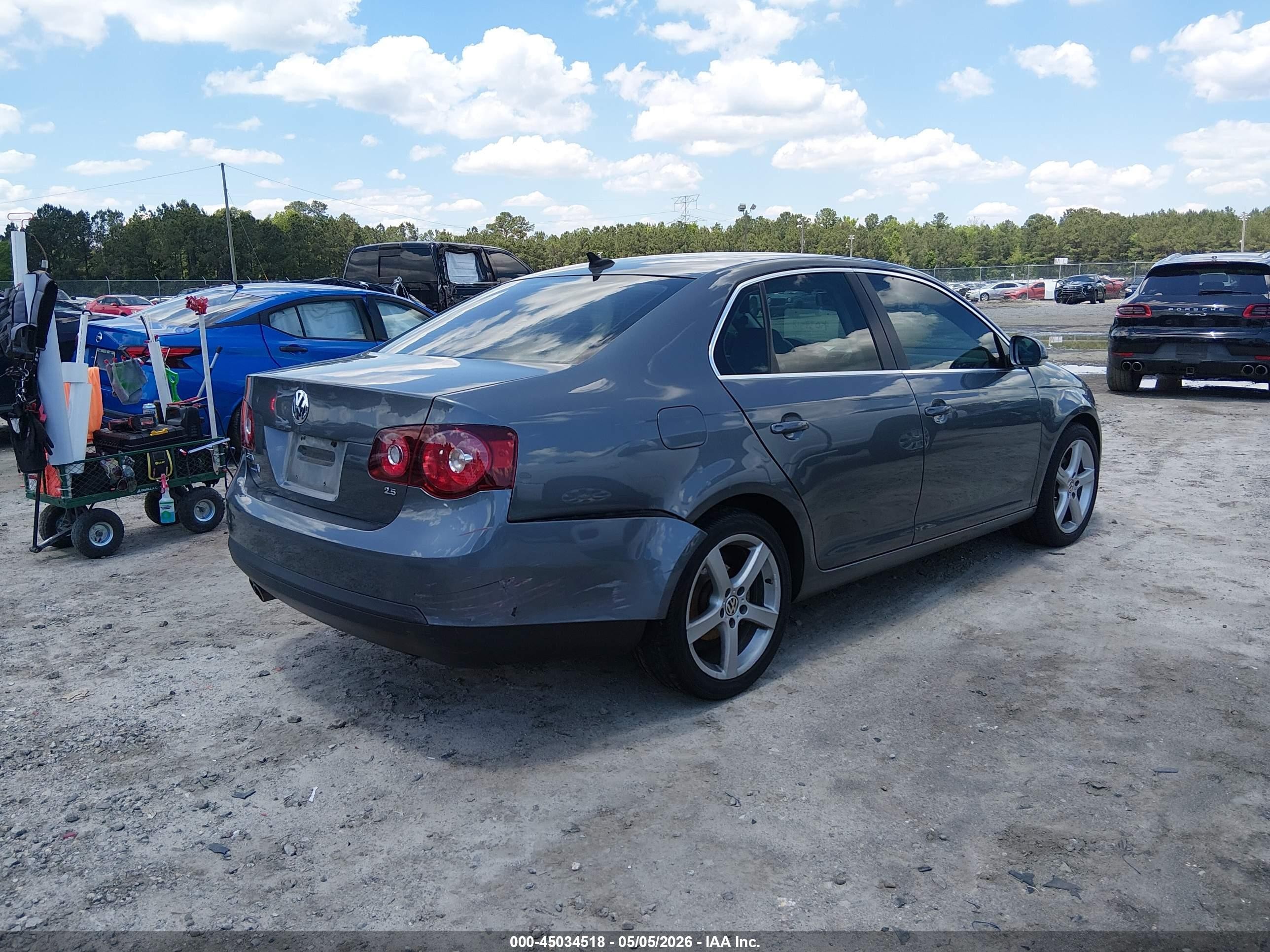 2009 Volkswagen Jetta Se Серый vin: 3VWRM71K39M178433