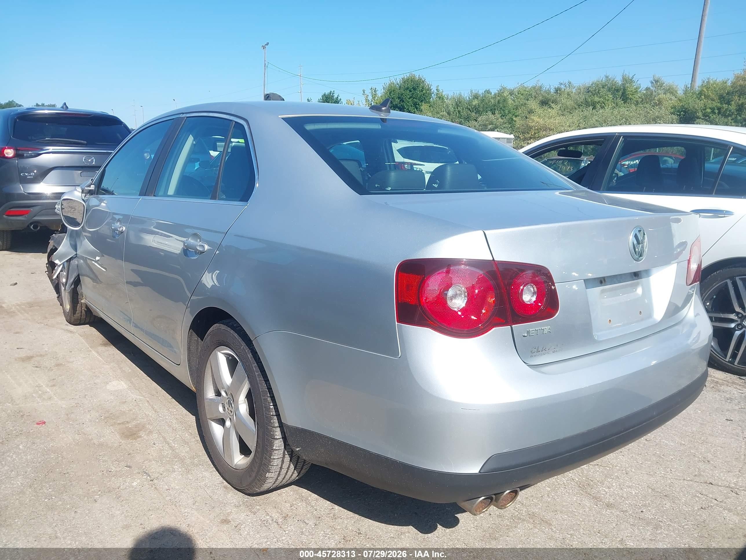 2008 Volkswagen Jetta Se/sel Серебряный vin: 3VWRM71K48M043993