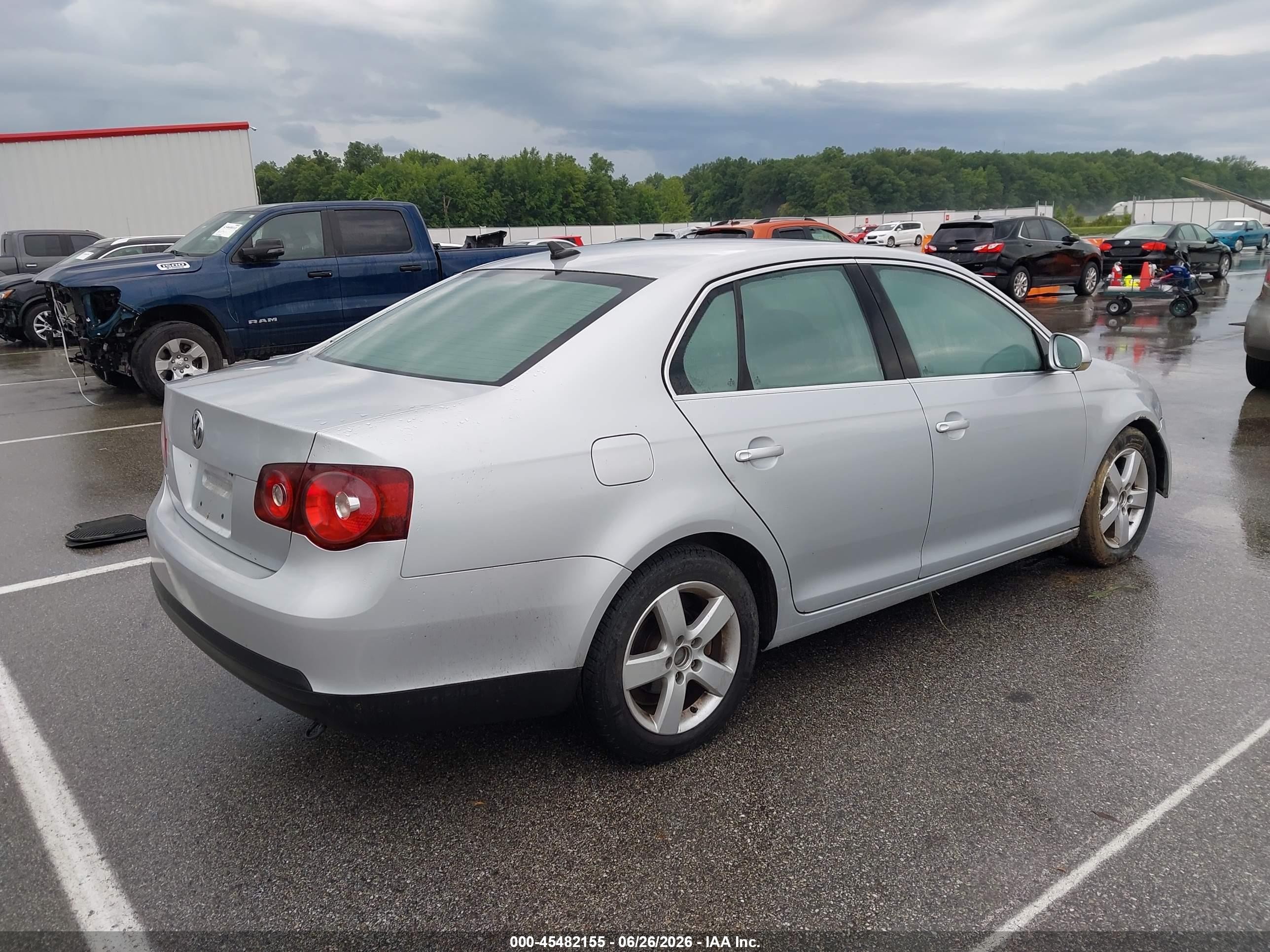 2008 Volkswagen Jetta Se Silver vin: 3VWRM71K48M135735