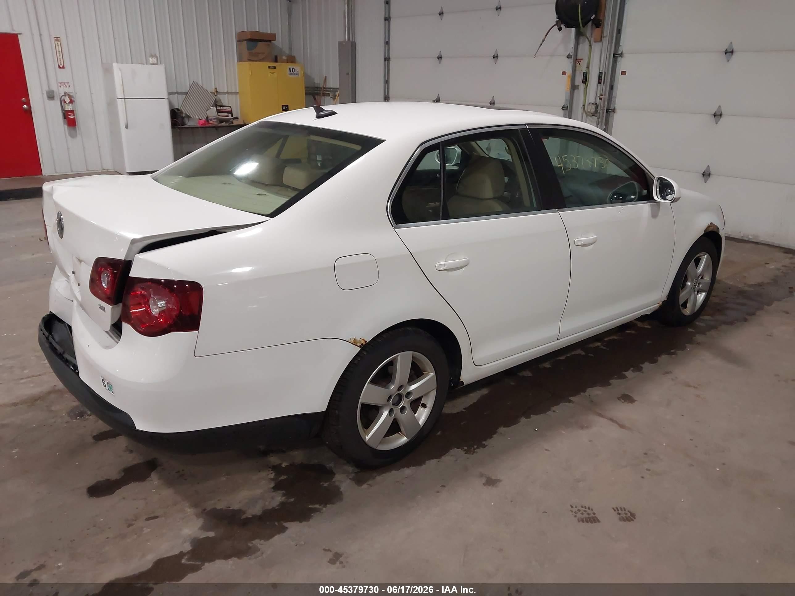 2009 Volkswagen Jetta Se/sel White vin: 3VWRM71K49M037239