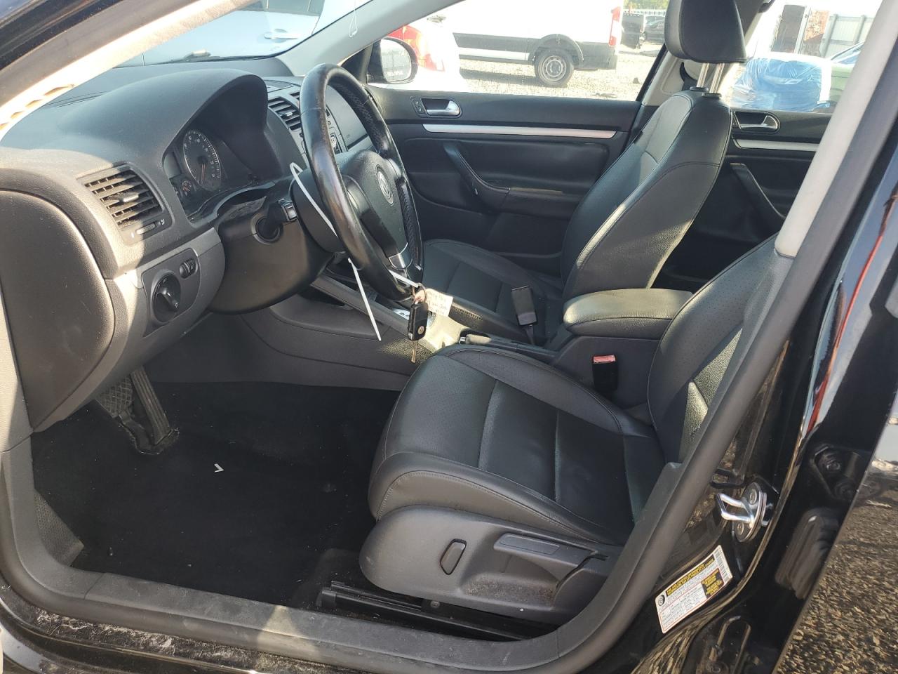 2009 Volkswagen Jetta Se Черный vin: 3VWRM71K49M079071