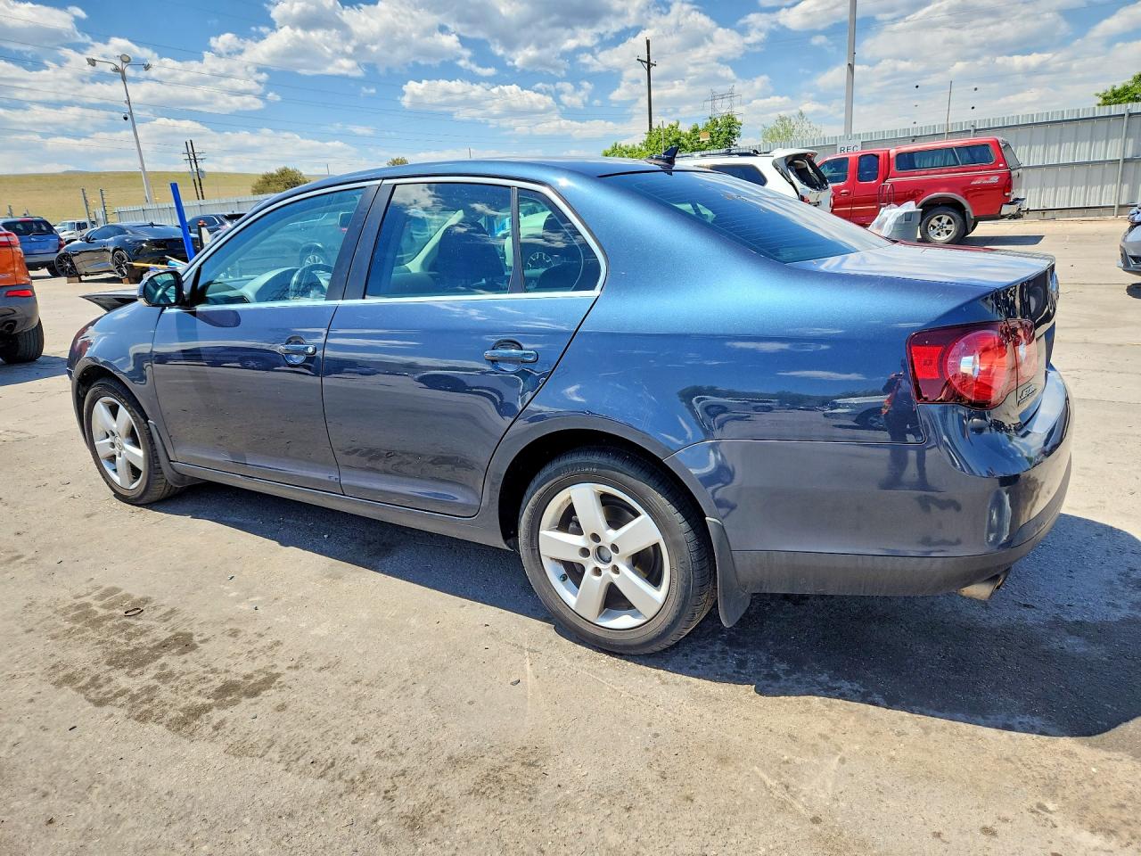 2009 Volkswagen Jetta Se Серый vin: 3VWRM71K49M143979