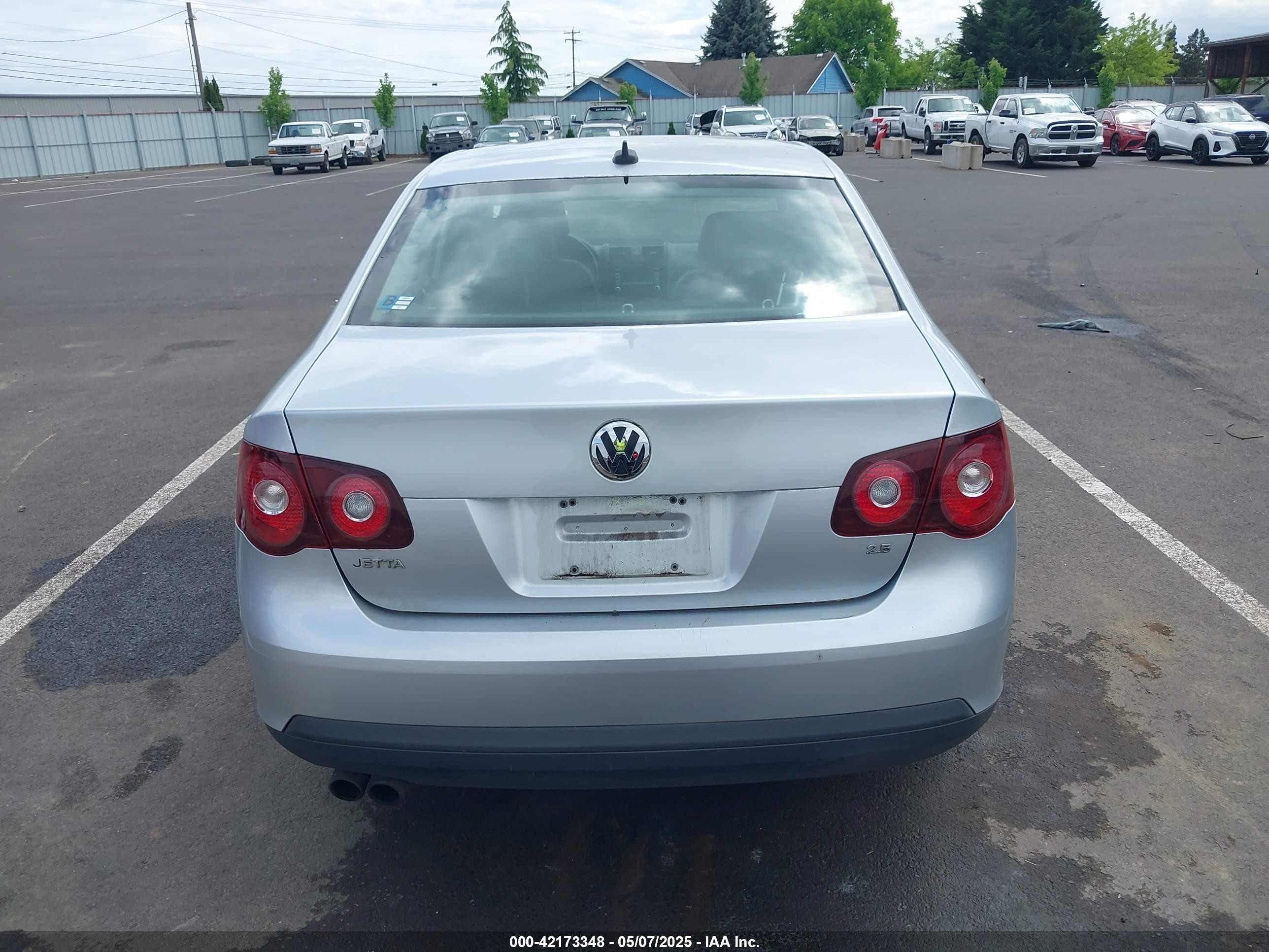 2008 Volkswagen Jetta Se/sel Silver vin: 3VWRM71K58M069597