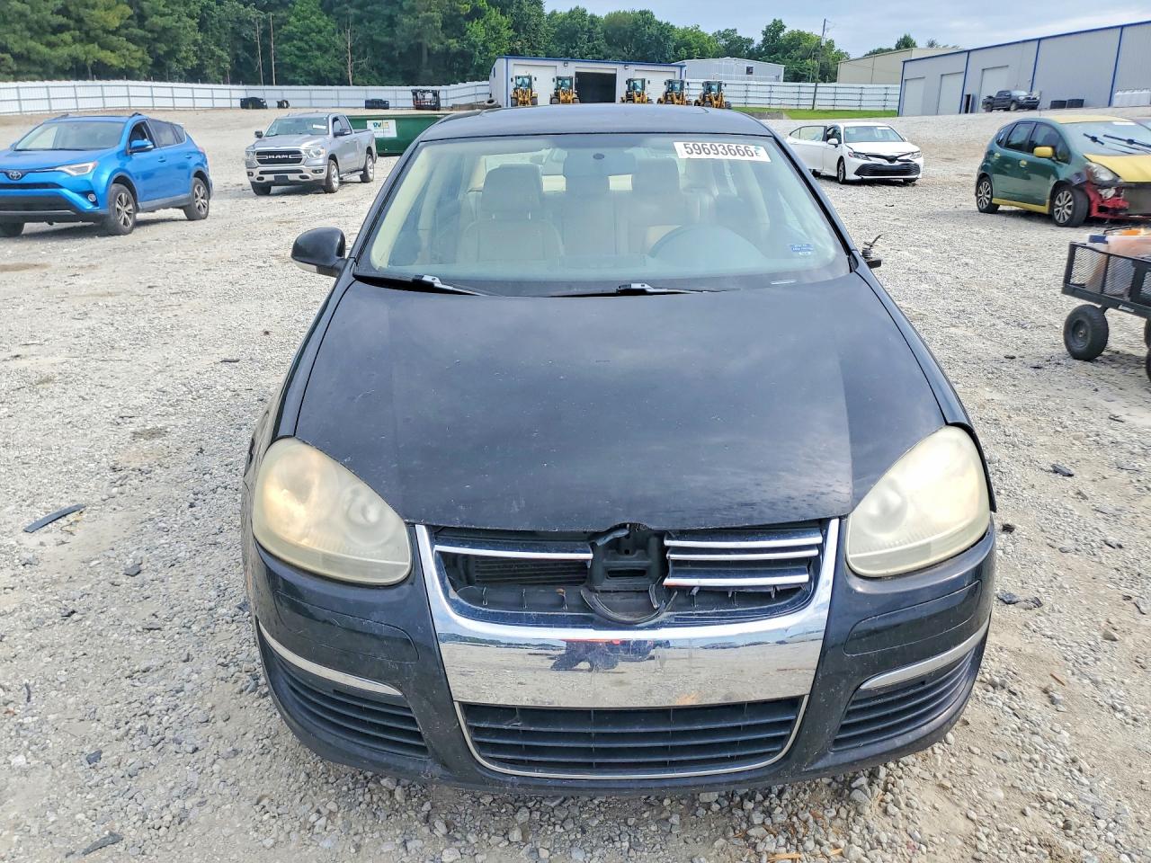 2008 Volkswagen Jetta Se Черный vin: 3VWRM71K58M181493