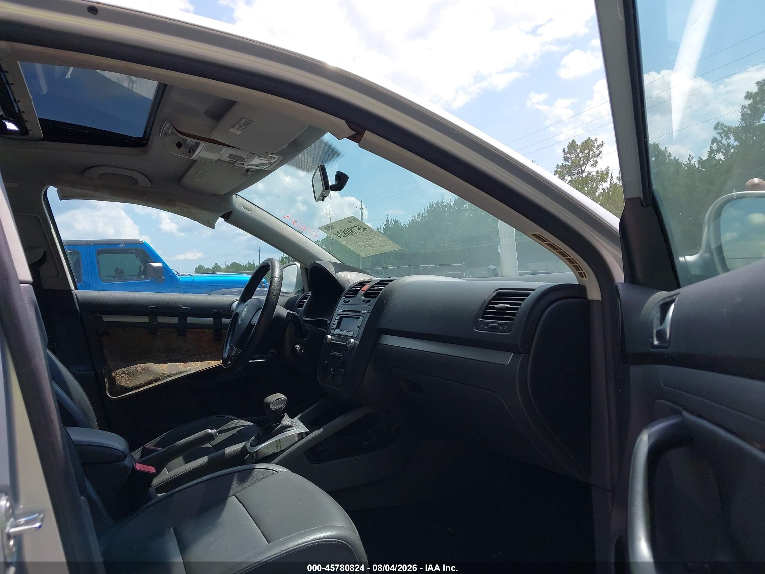 2008 Volkswagen Jetta Se/sel Серебряный vin: 3VWRM71K68M144419
