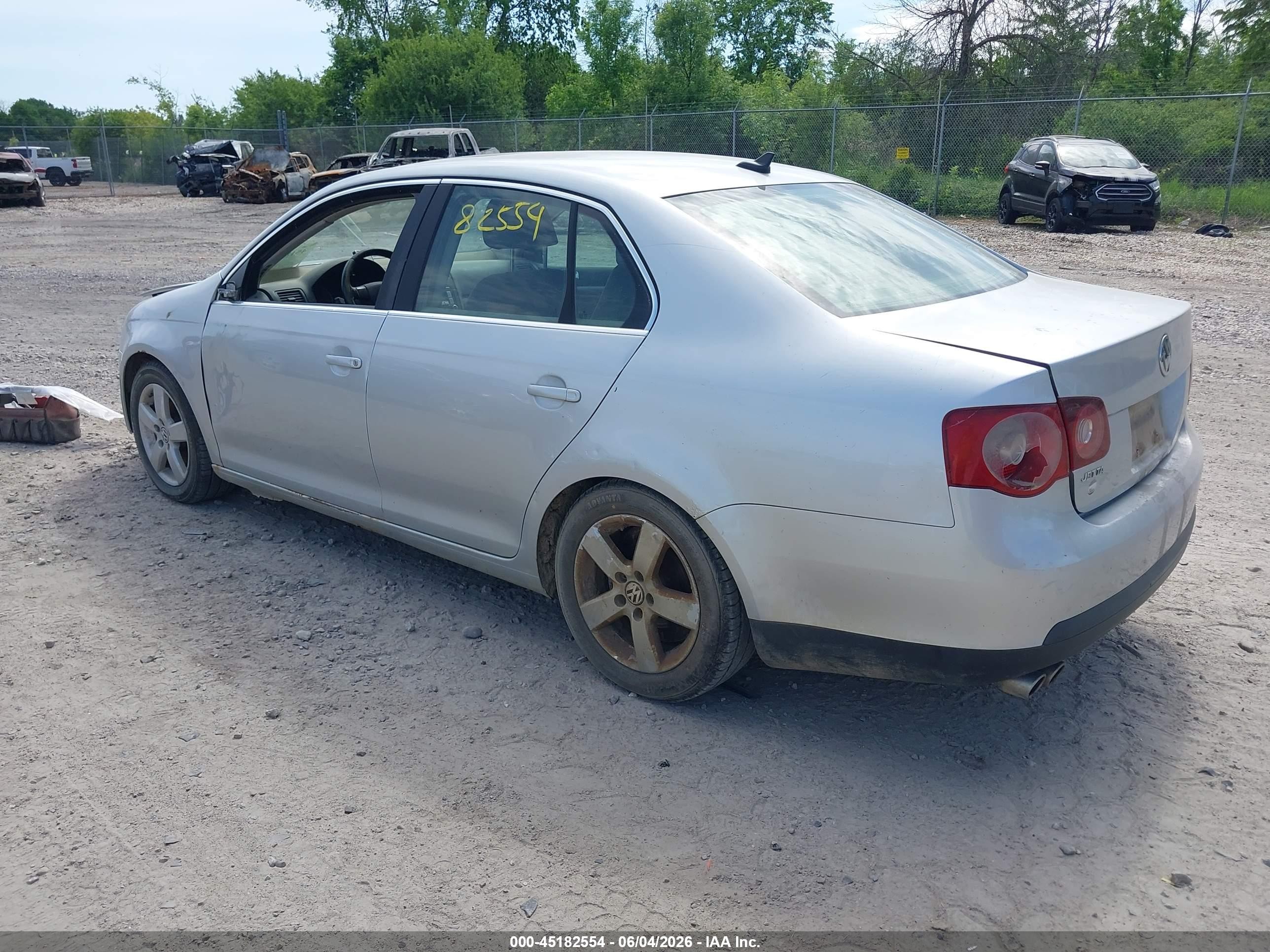 2008 Volkswagen Jetta Se/sel Silver vin: 3VWRM71K68M176531