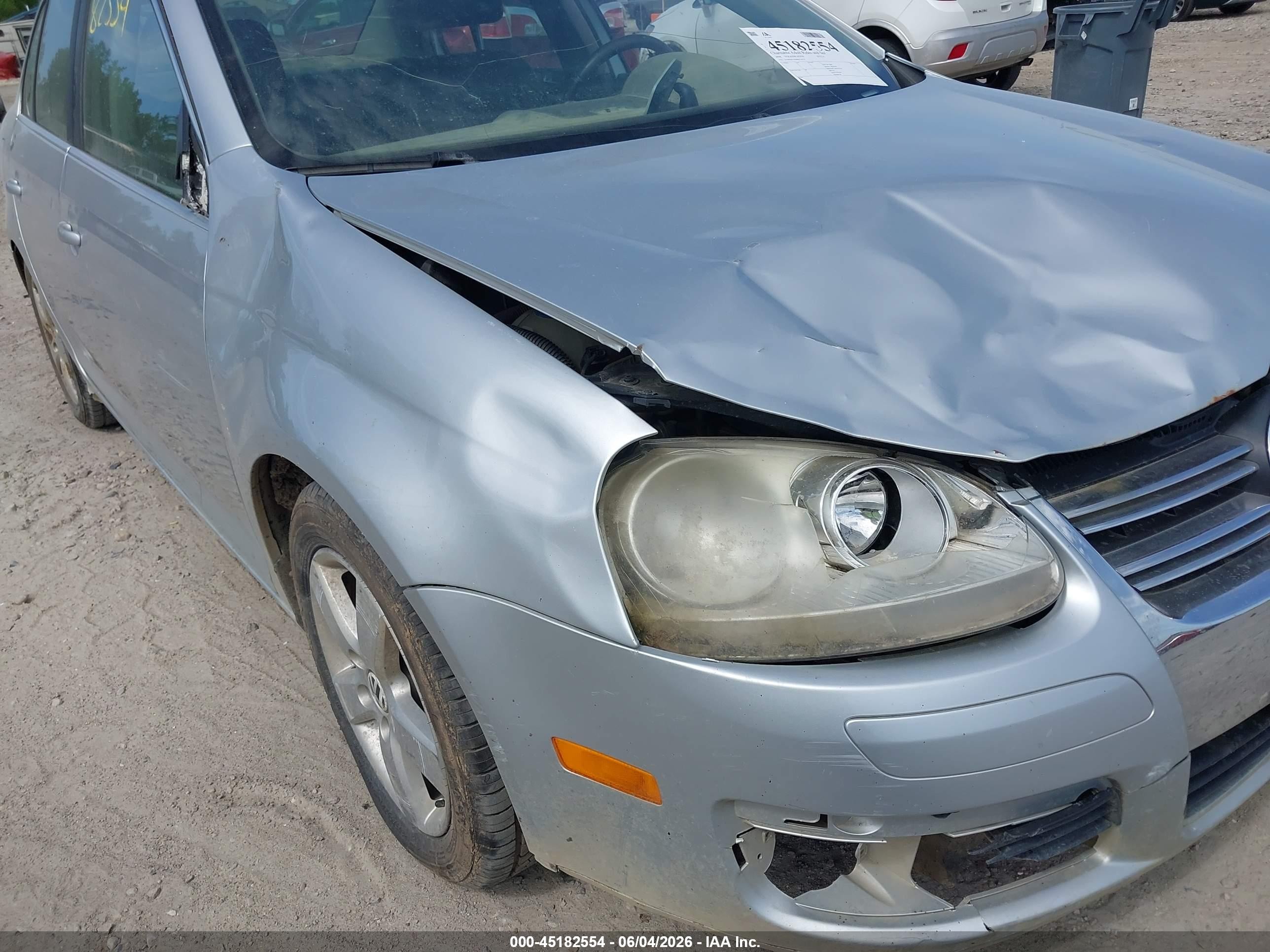 2008 Volkswagen Jetta Se/sel Silver vin: 3VWRM71K68M176531