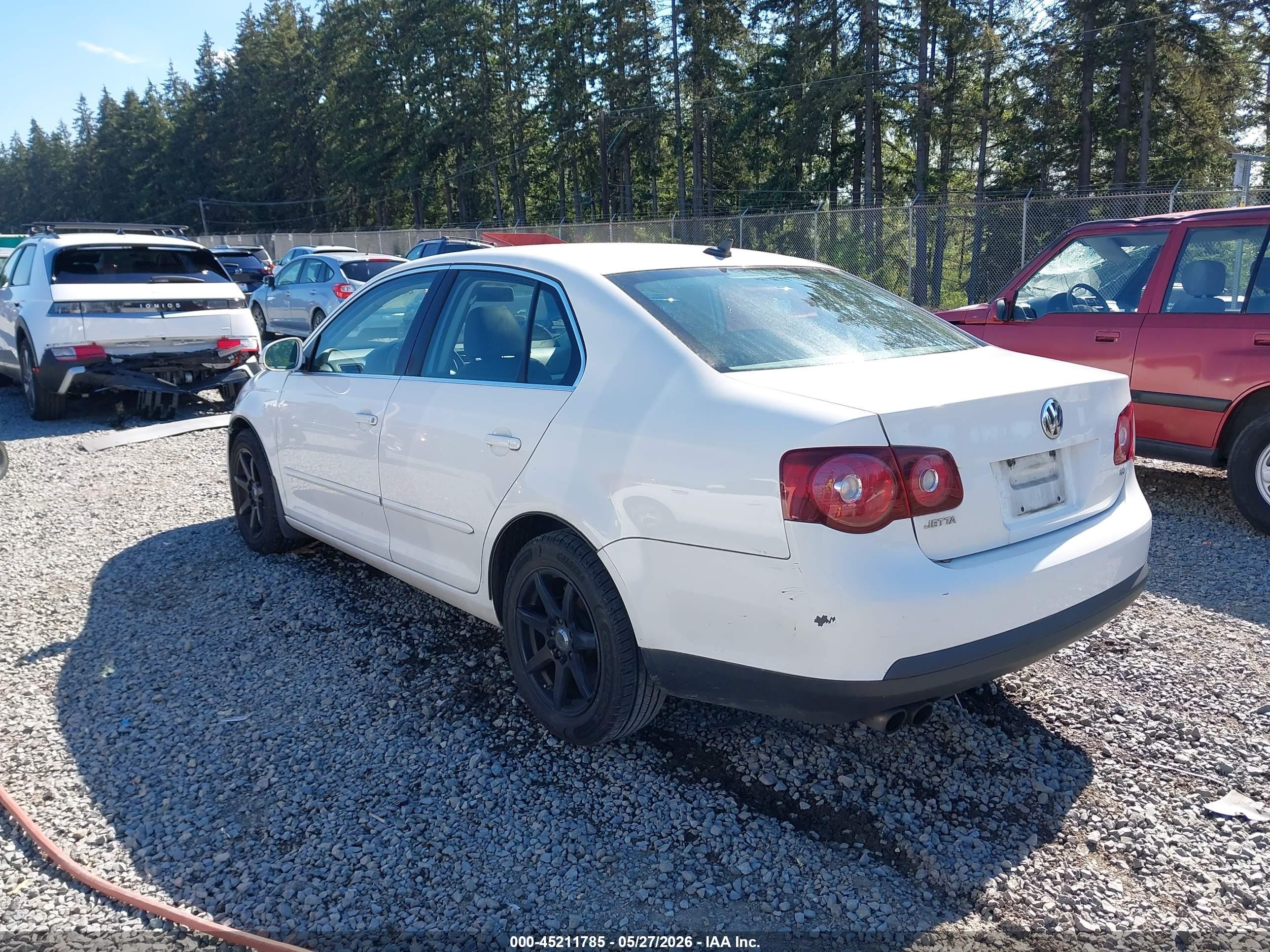 2009 Volkswagen Jetta Se/sel White vin: 3VWRM71K69M033287
