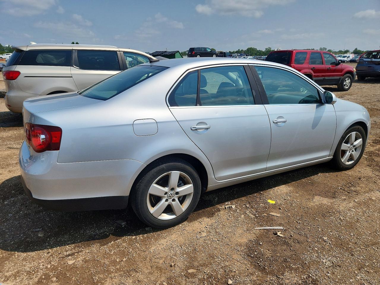 2008 Volkswagen Jetta Se Silver vin: 3VWRM71K78M040246