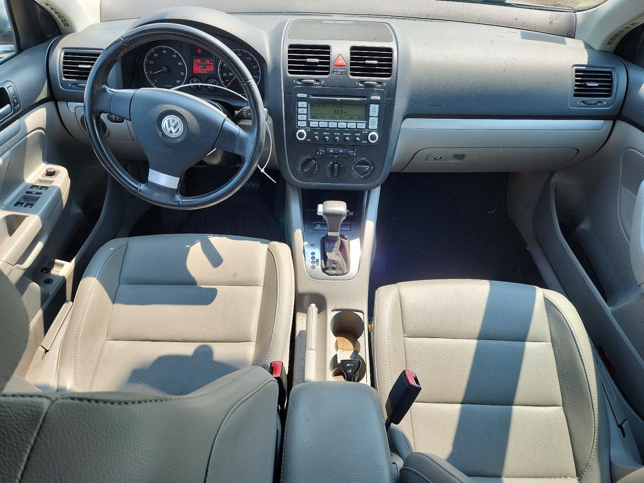 2008 Volkswagen Jetta Se Silver vin: 3VWRM71K78M040246