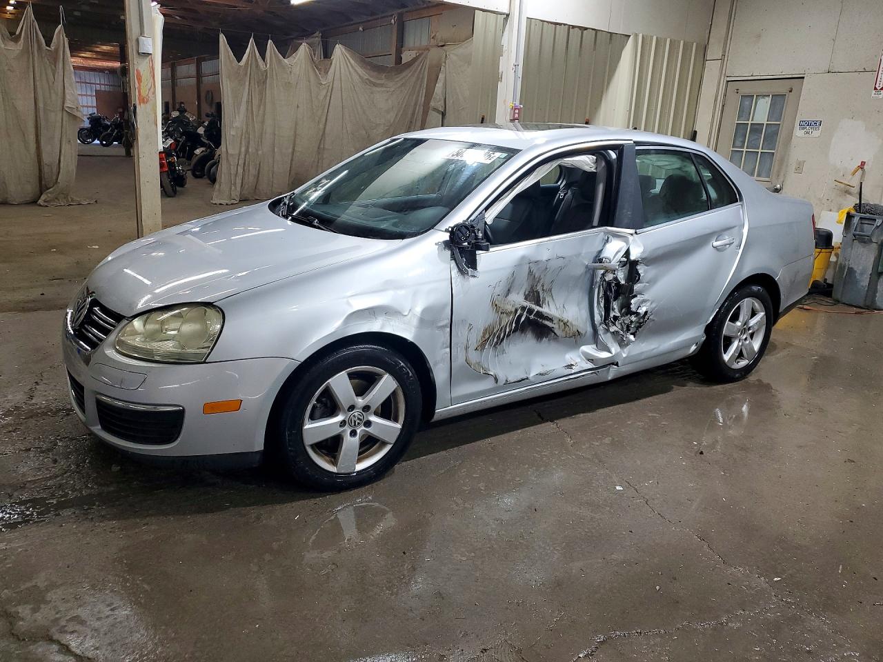 2008 Volkswagen Jetta Se Silver vin: 3VWRM71K78M070959