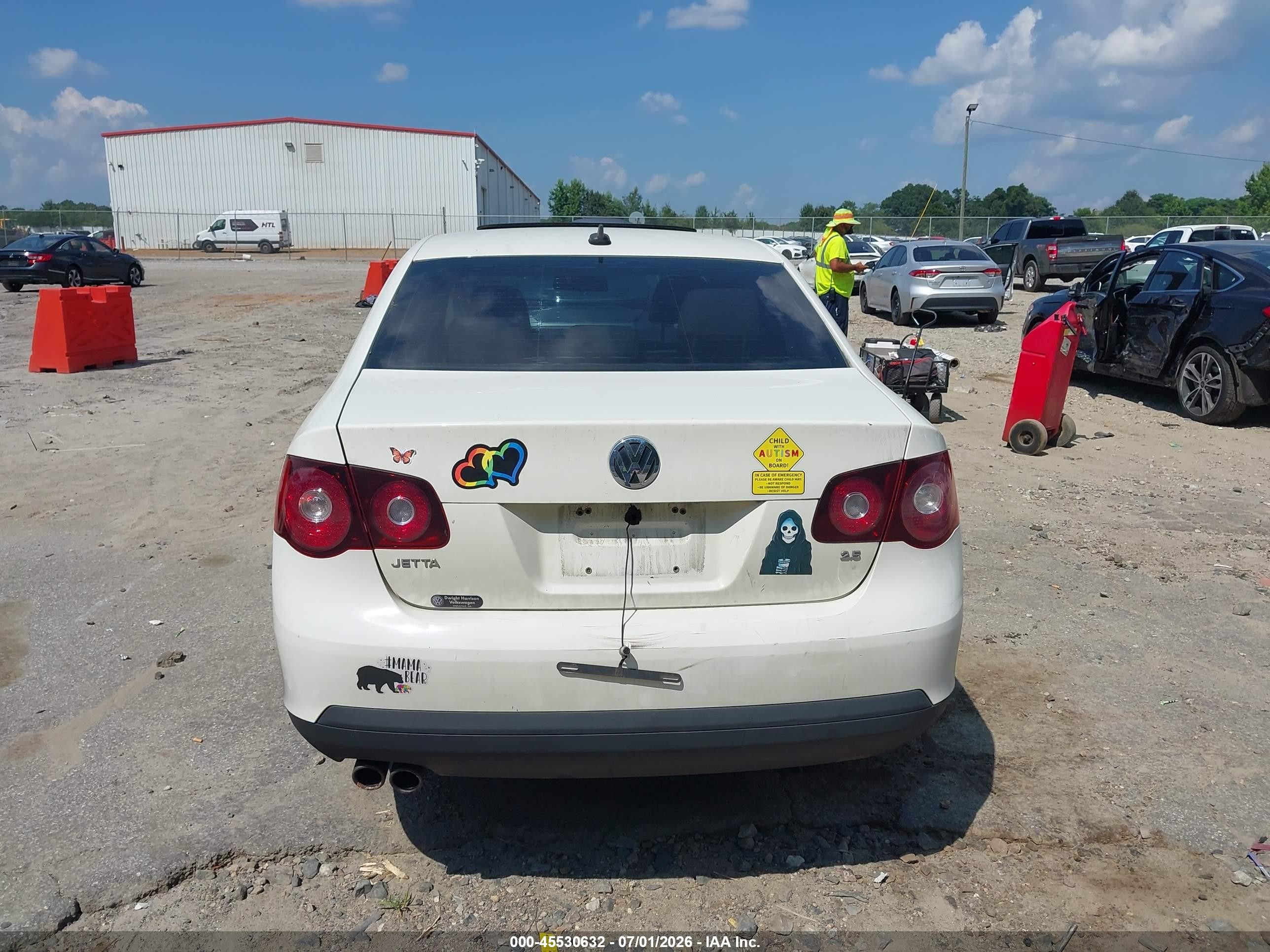 2008 Volkswagen Jetta Se White vin: 3VWRM71K88M016036