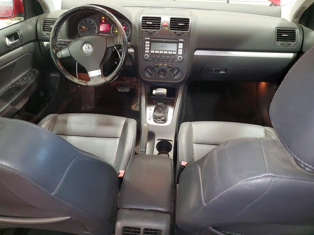 2008 Volkswagen Jetta Se Red vin: 3VWRM71K88M074390