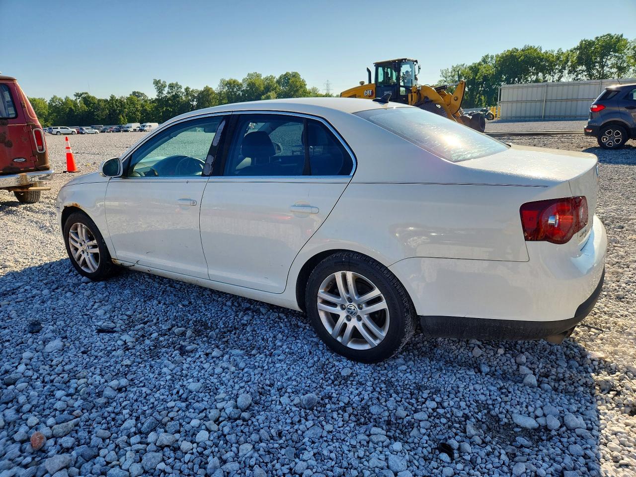 2008 Volkswagen Jetta Se White vin: 3VWRM71K88M095983