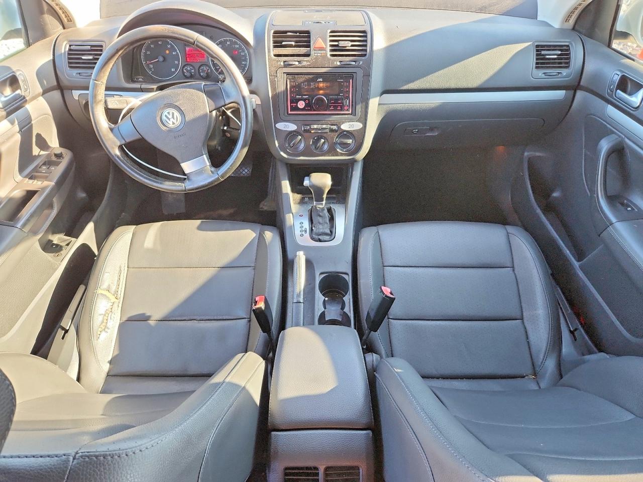 2008 Volkswagen Jetta Se White vin: 3VWRM71K88M095983