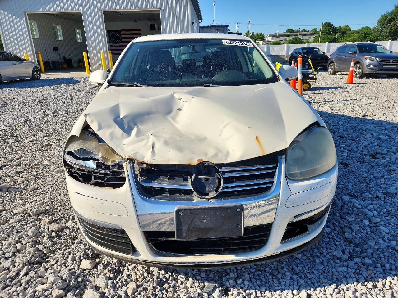 2008 Volkswagen Jetta Se White vin: 3VWRM71K88M095983