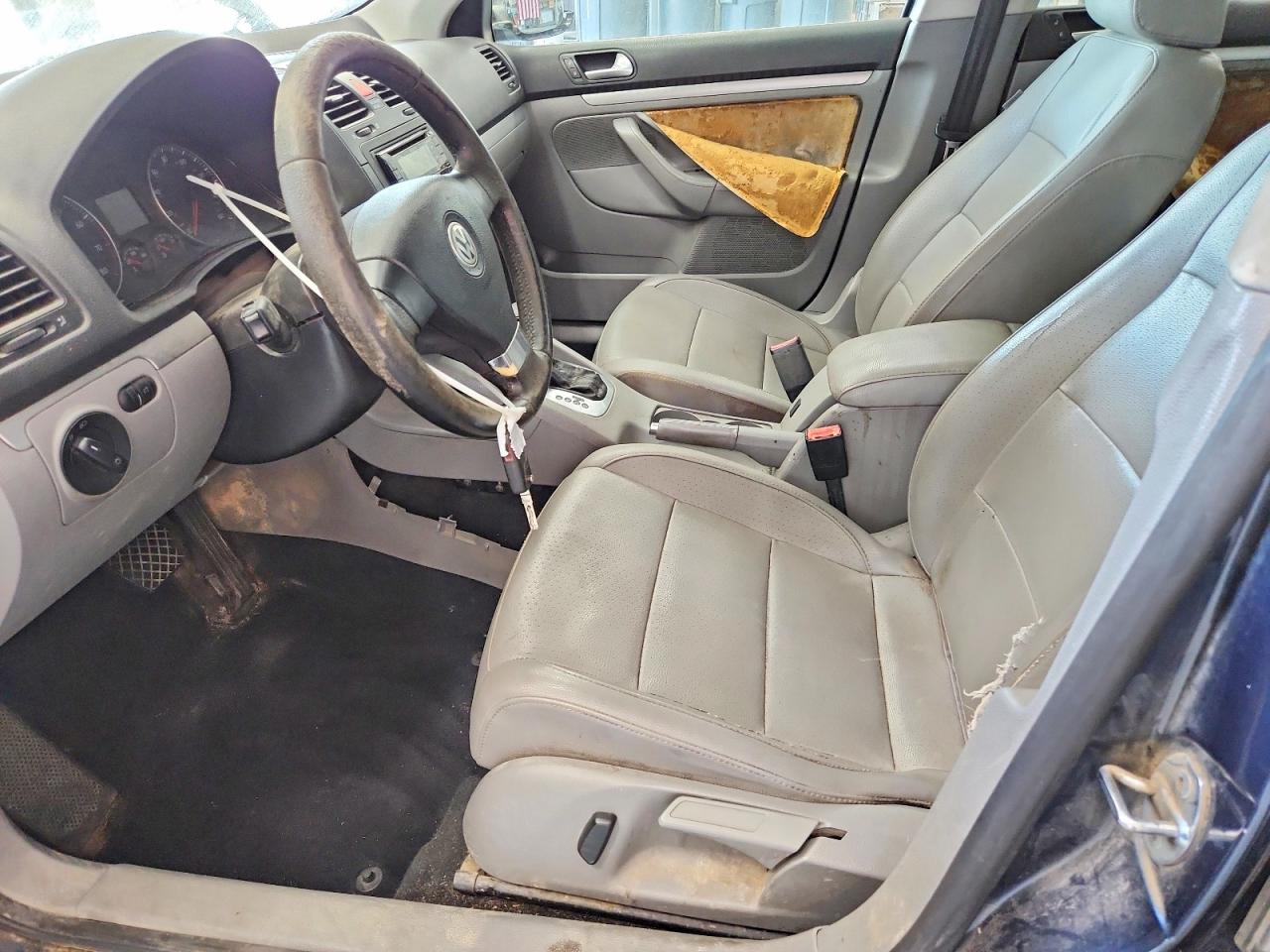 2008 Volkswagen Jetta Se Blue vin: 3VWRM71K88M105251